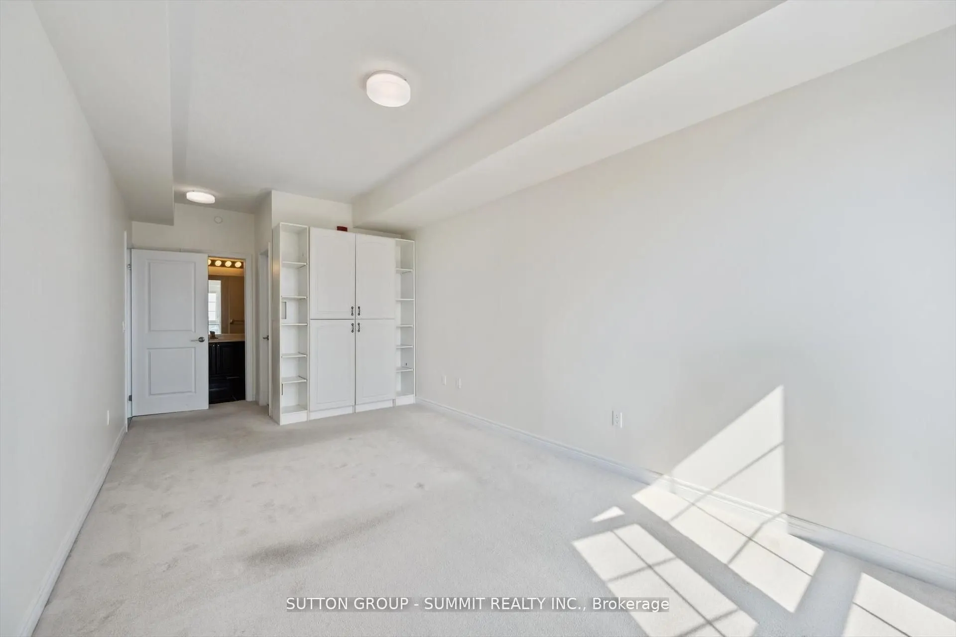 216 Oak Park Boulevard, #433