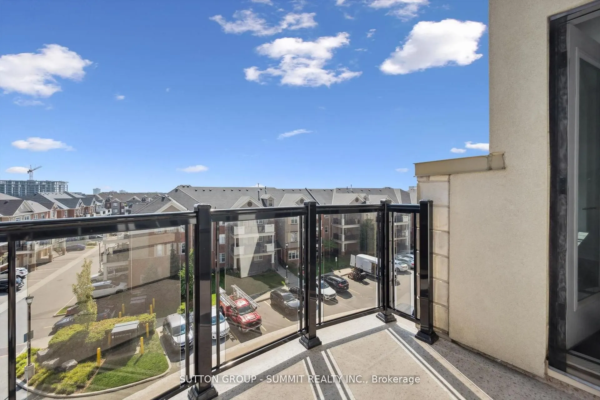 216 Oak Park Boulevard, #433