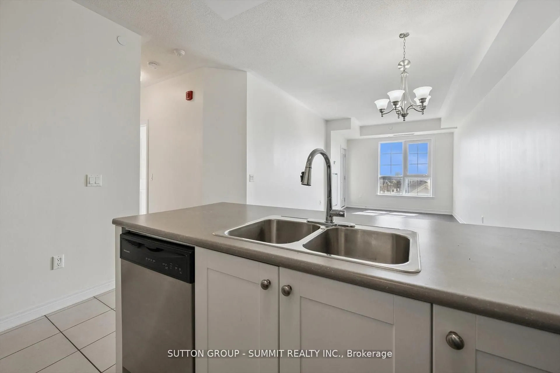 216 Oak Park Boulevard, #433