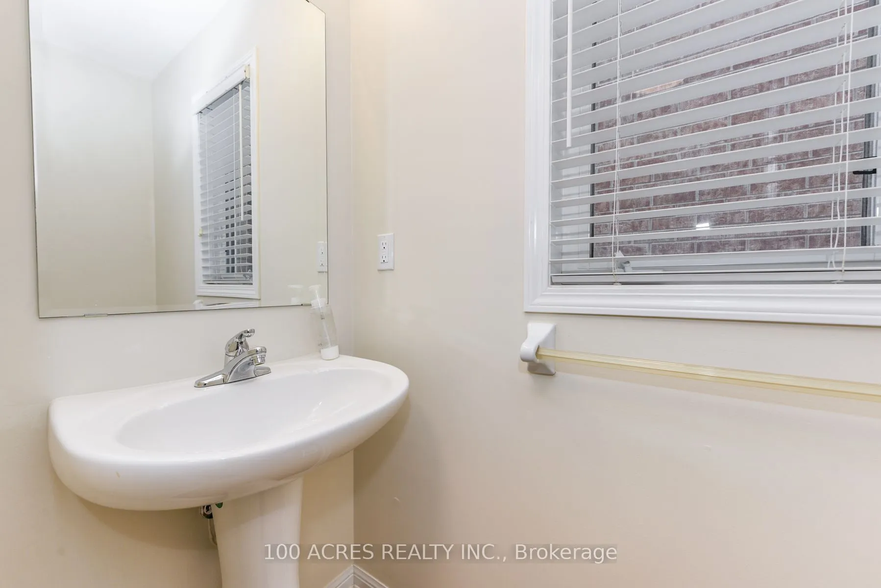 164 Gardenbrooke Trail