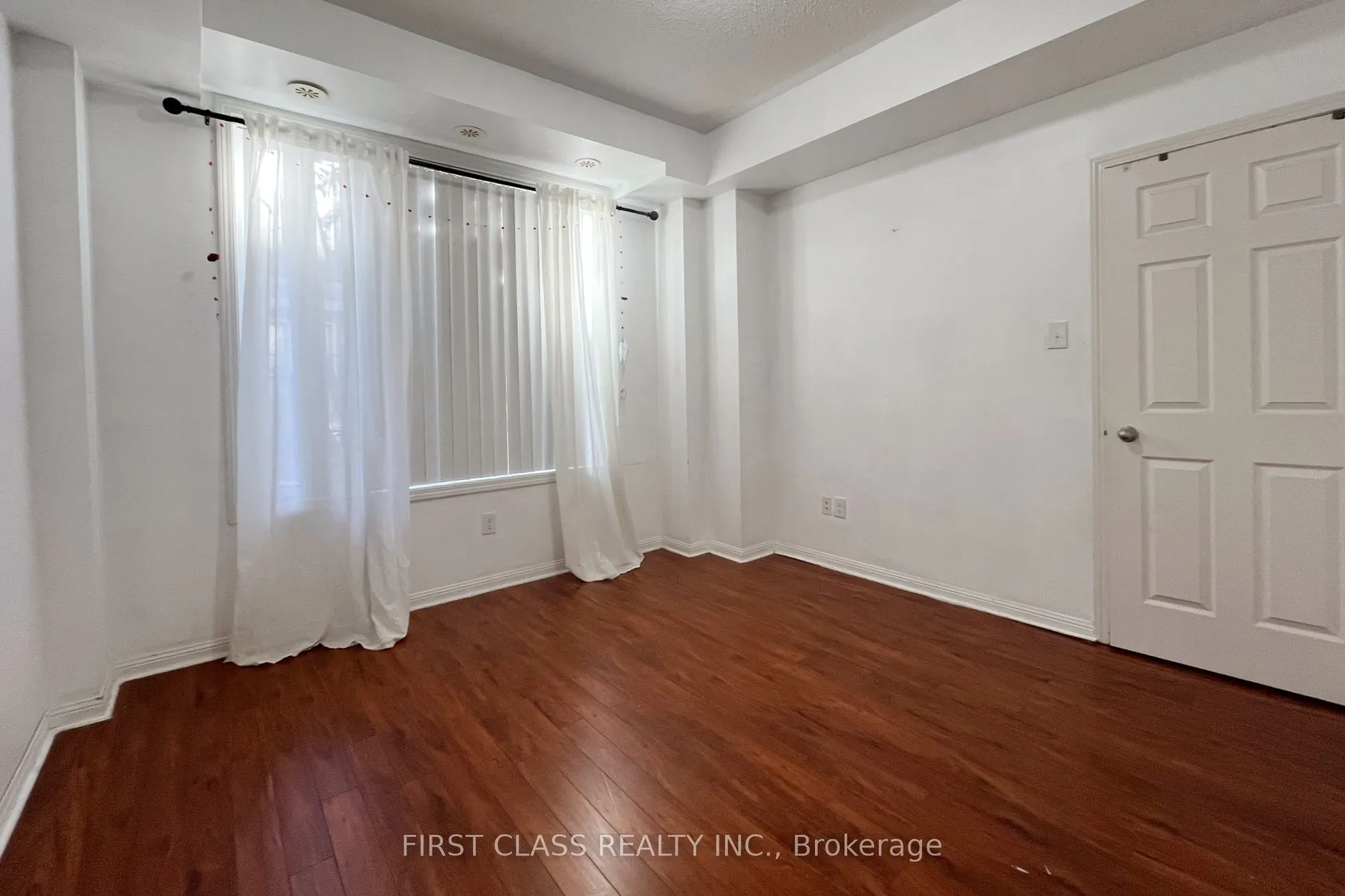 2891 Rio Court, #10
