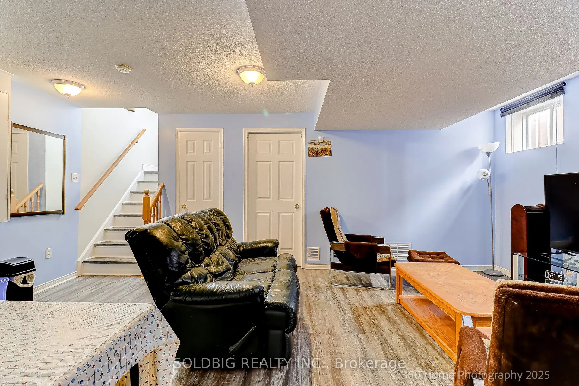 25 Trailridge Drive