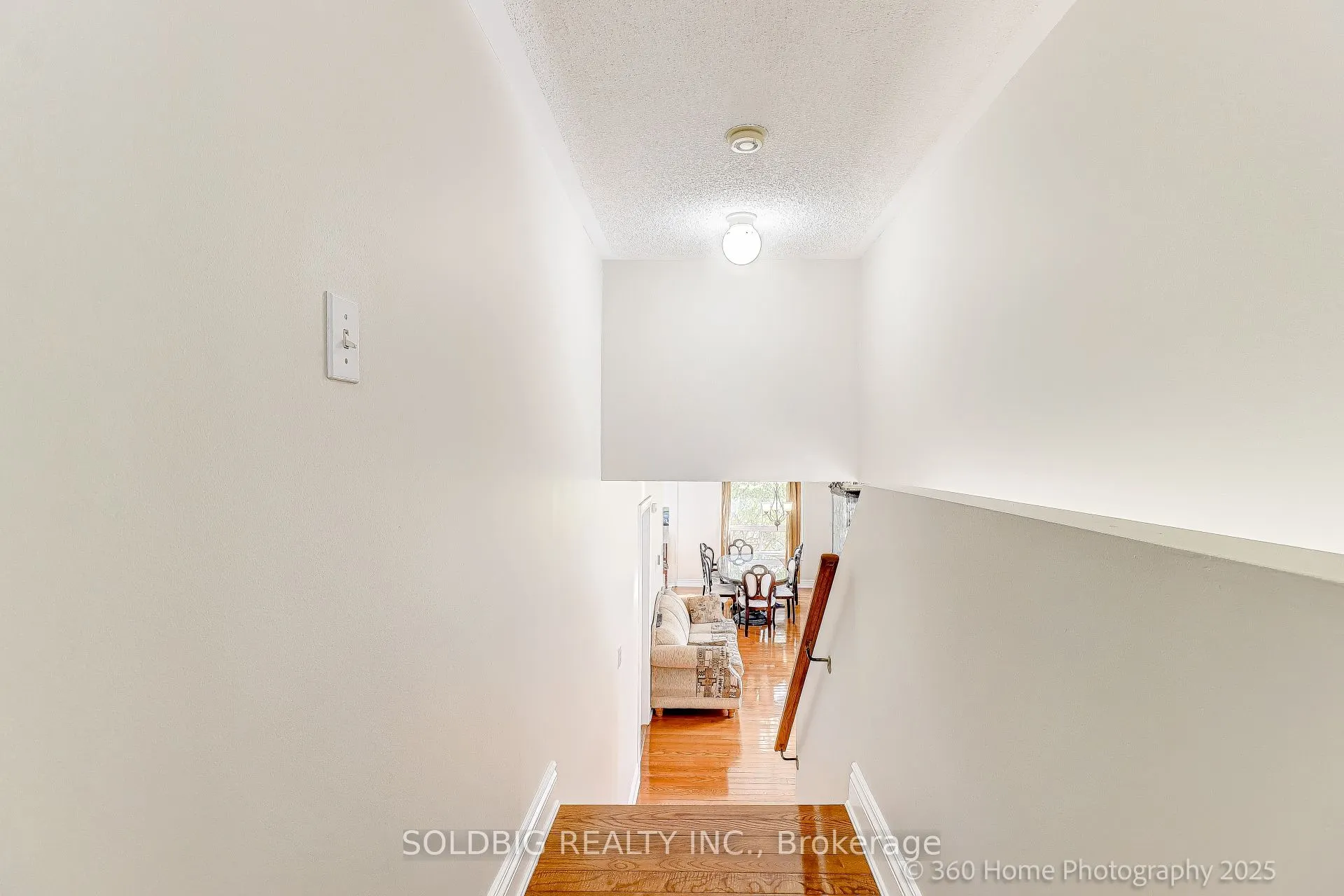 25 Trailridge Drive