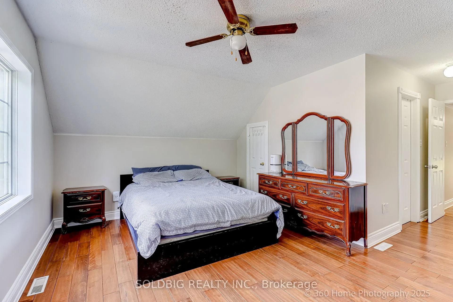 25 Trailridge Drive