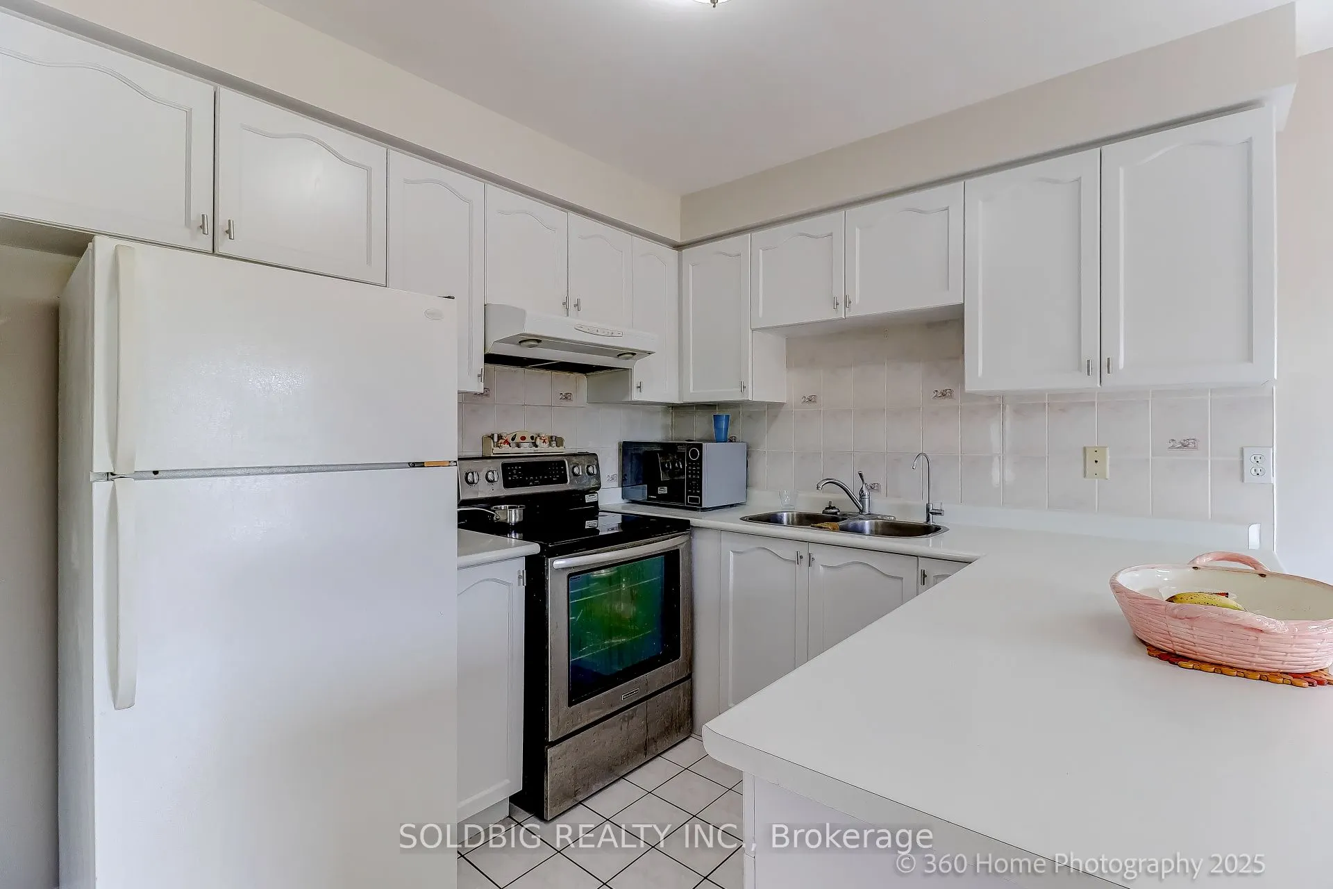 25 Trailridge Drive