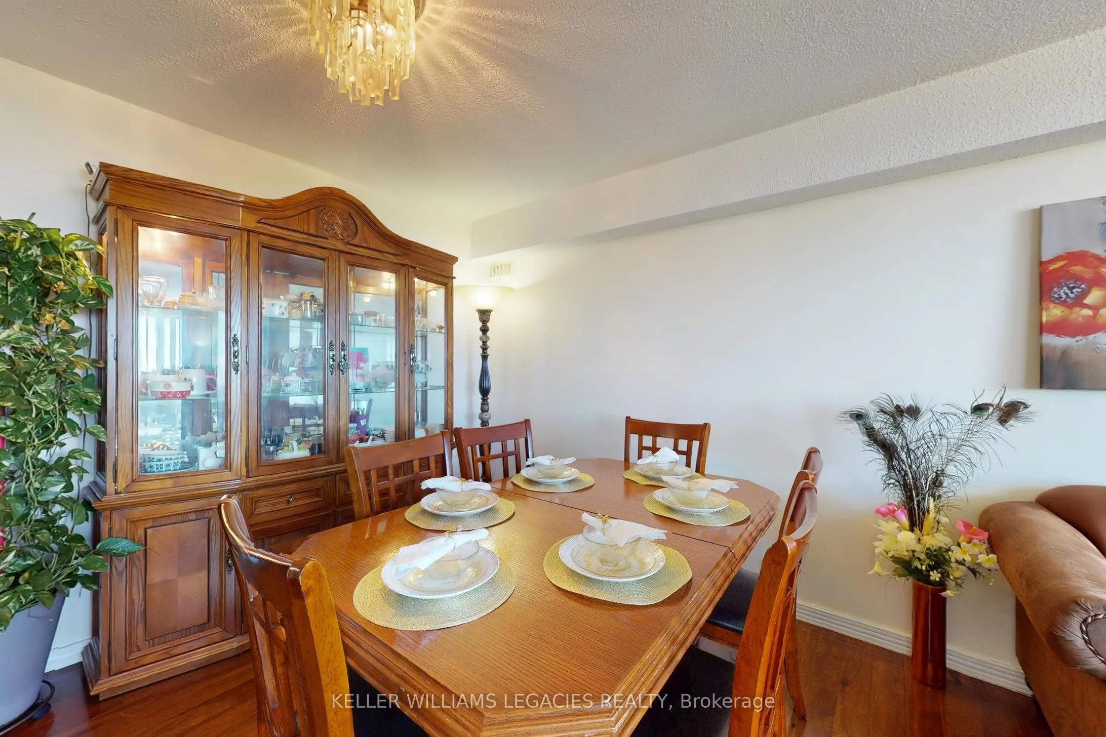 10 Markbrook Lane, #1603