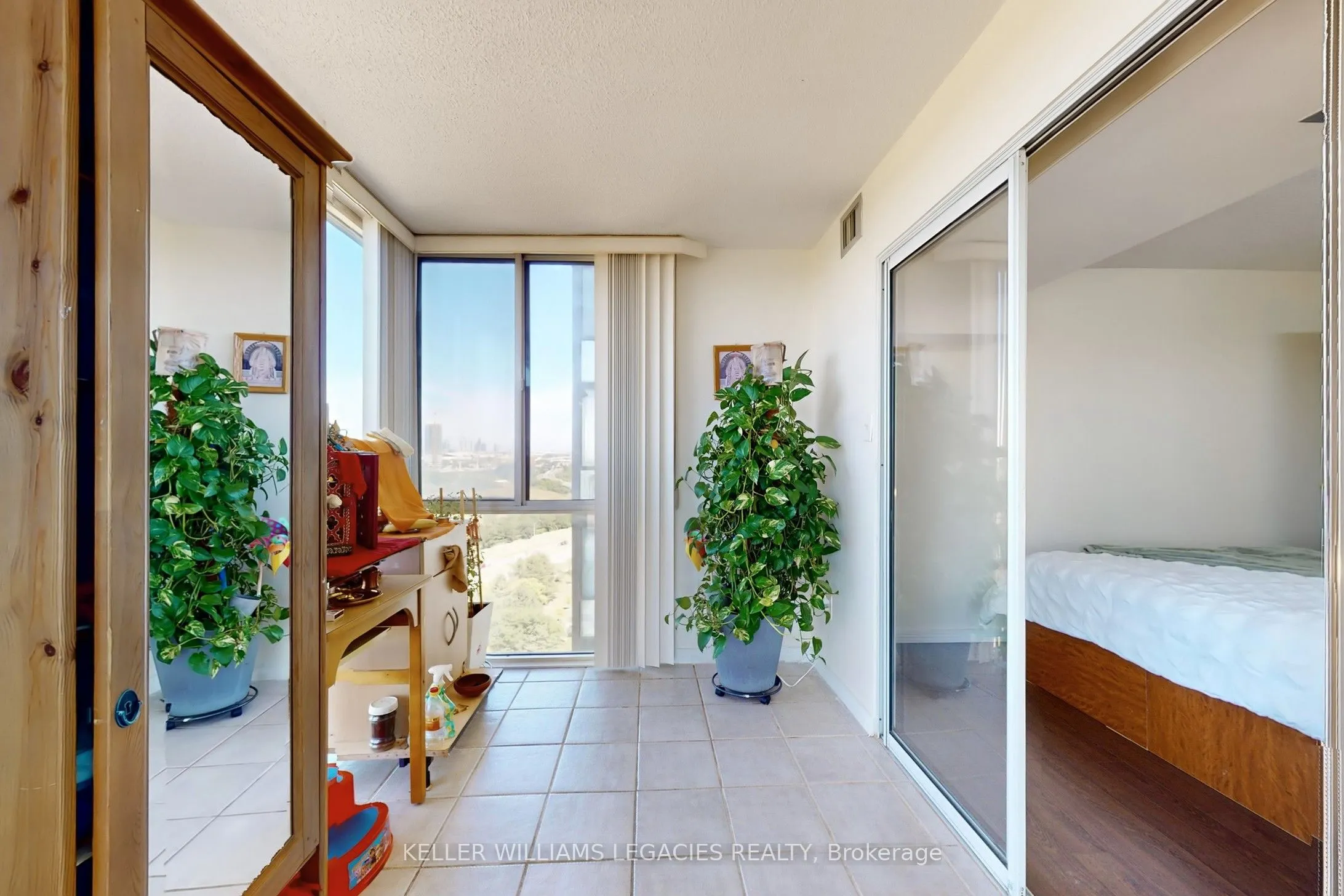 10 Markbrook Lane, #1603