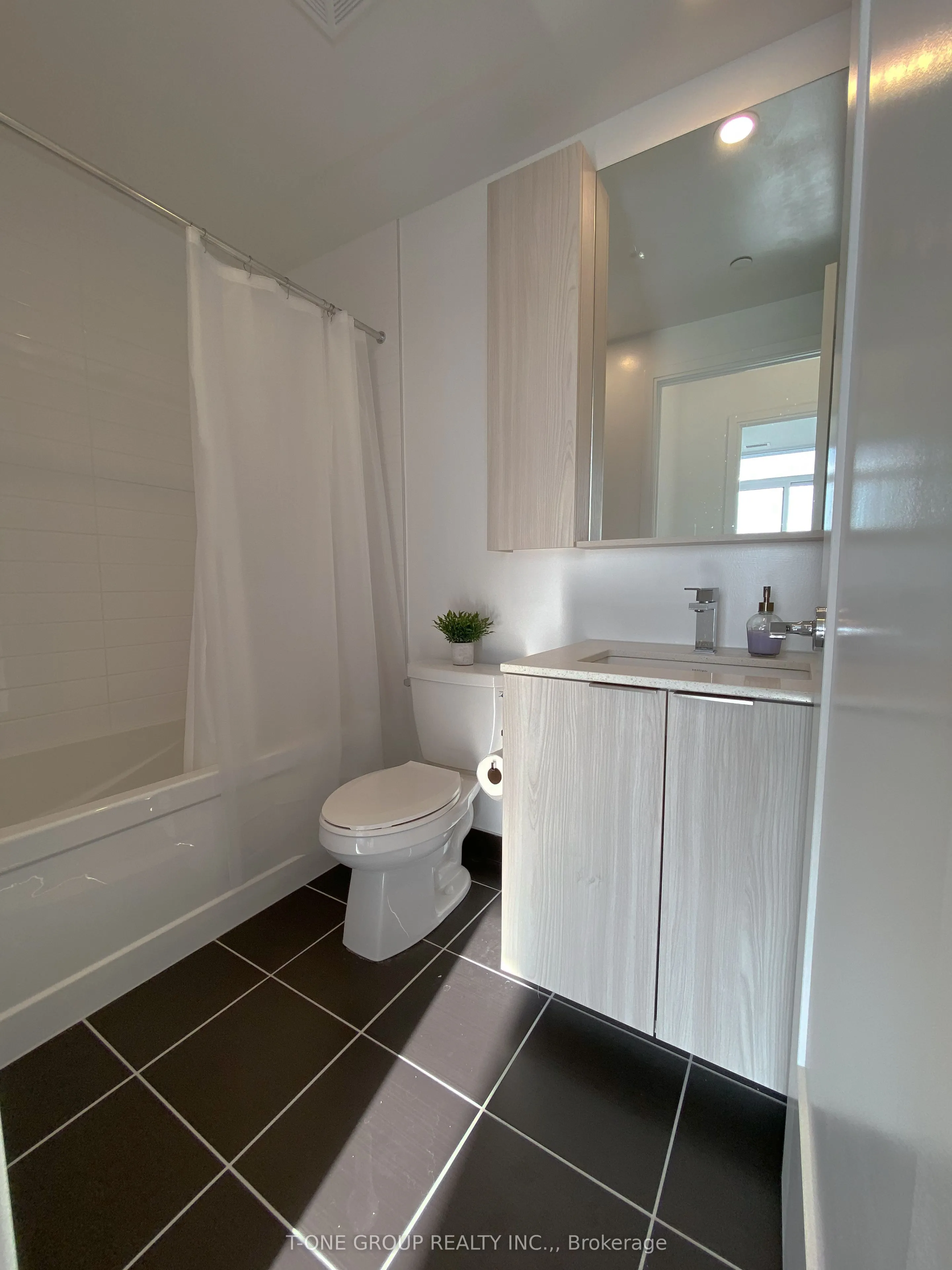 70 Annie Craig Drive, #1210