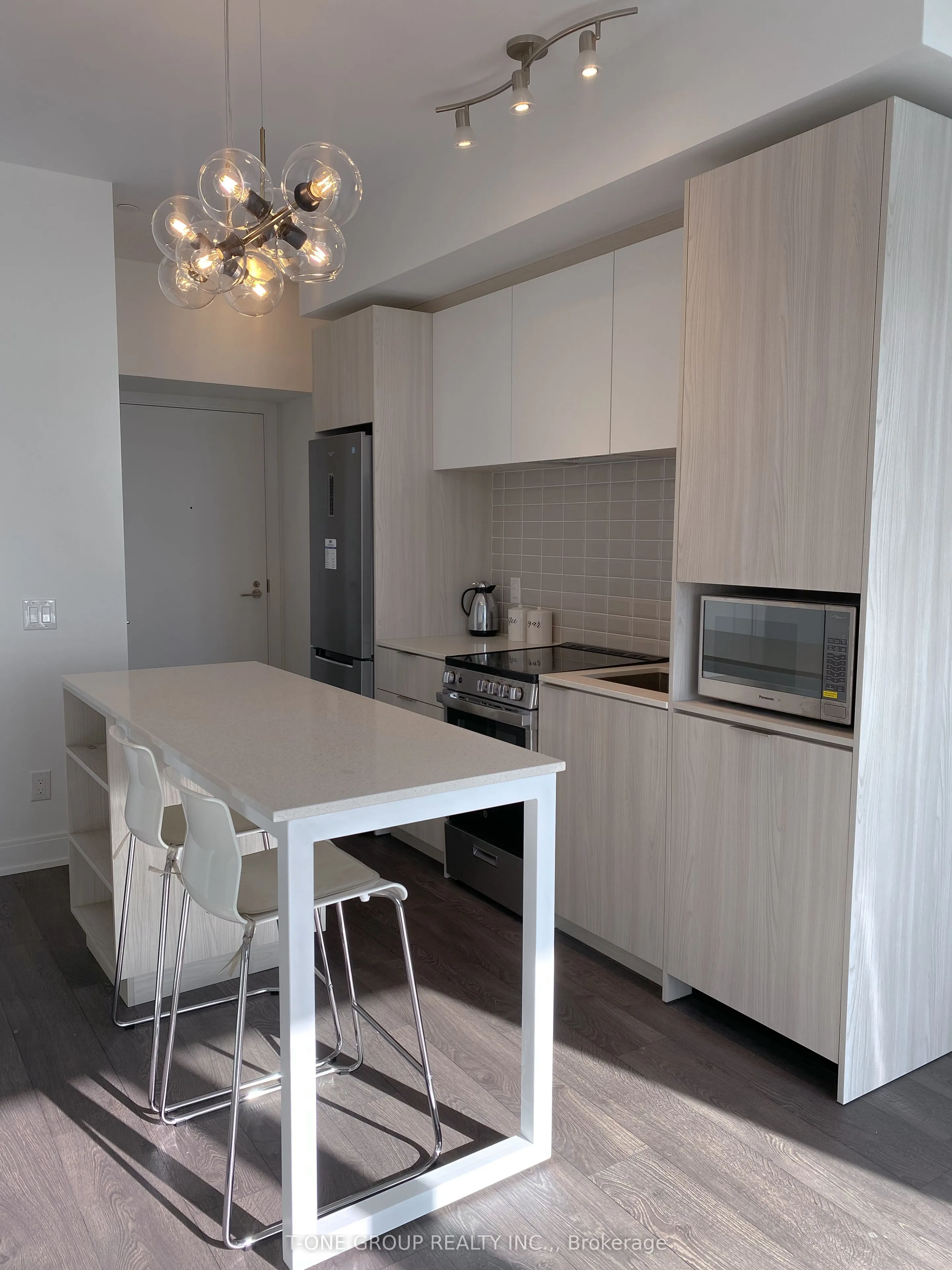 70 Annie Craig Drive, #1210