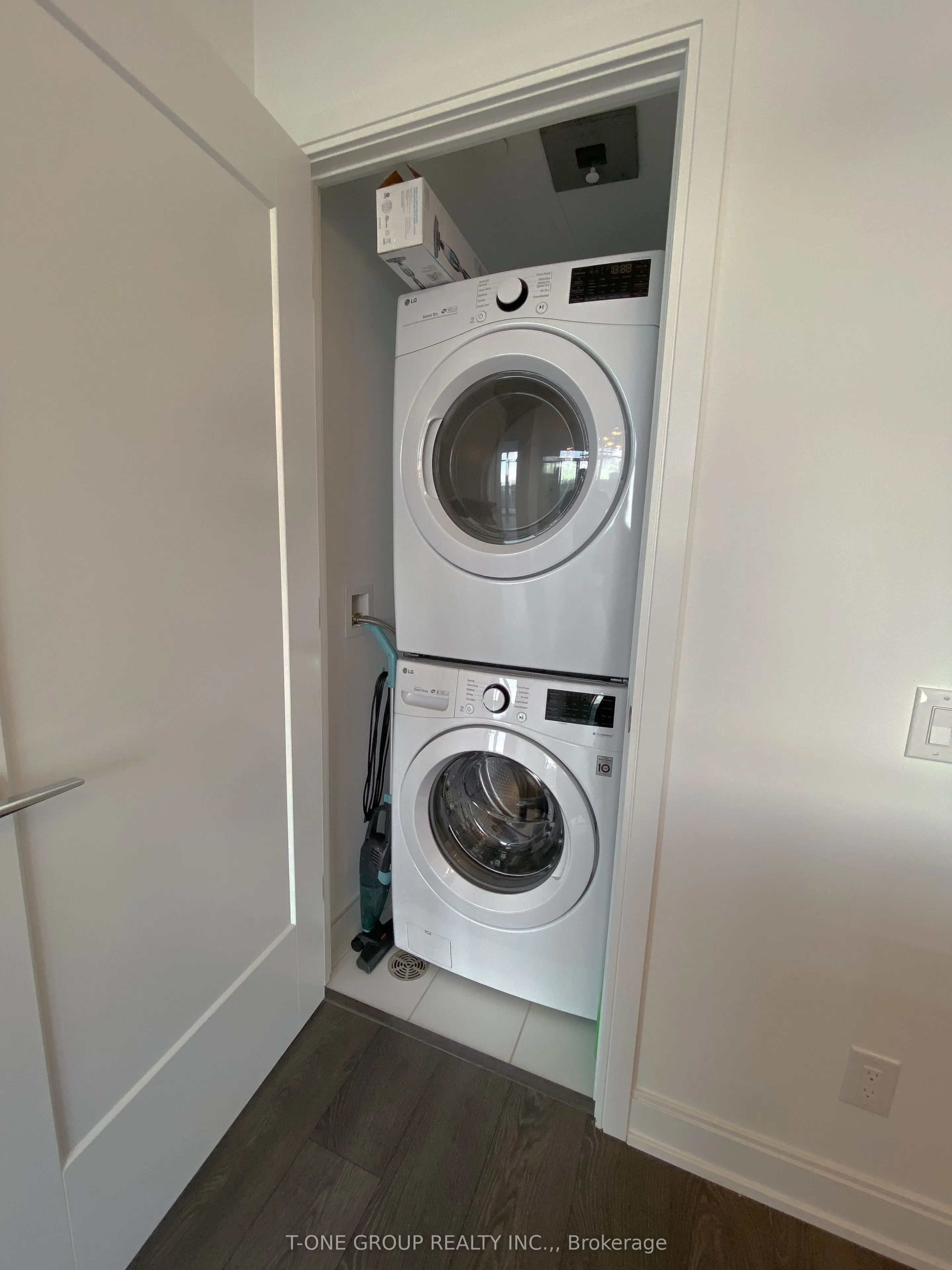 70 Annie Craig Drive, #1210