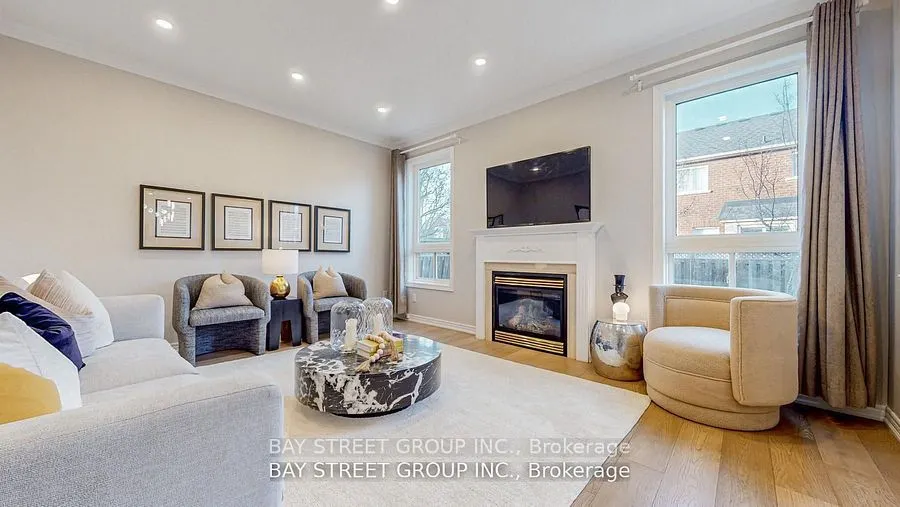 2292 Blue Oak Circle