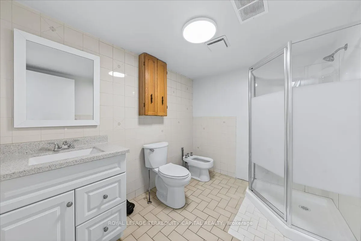 65 Glenmanor Drive