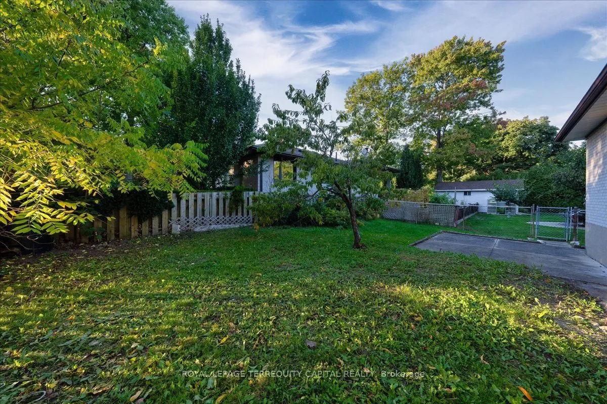 65 Glenmanor Drive