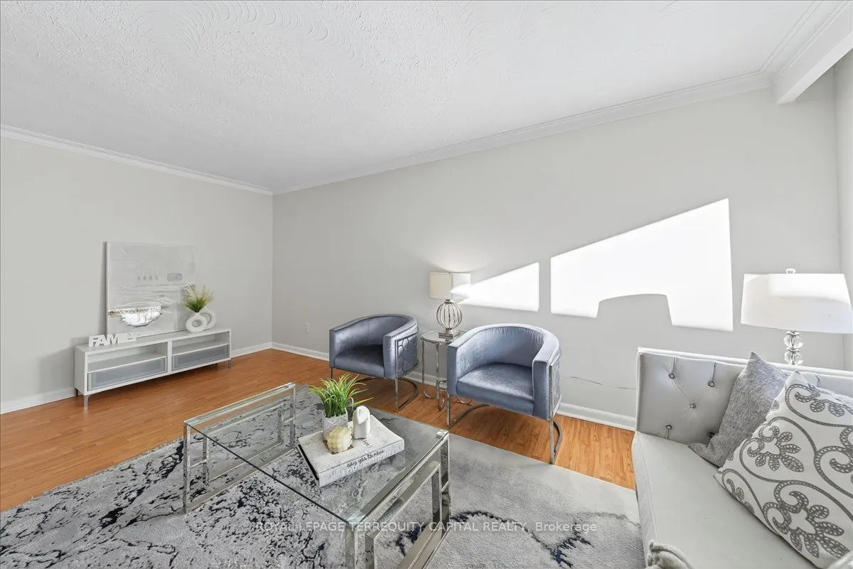 65 Glenmanor Drive