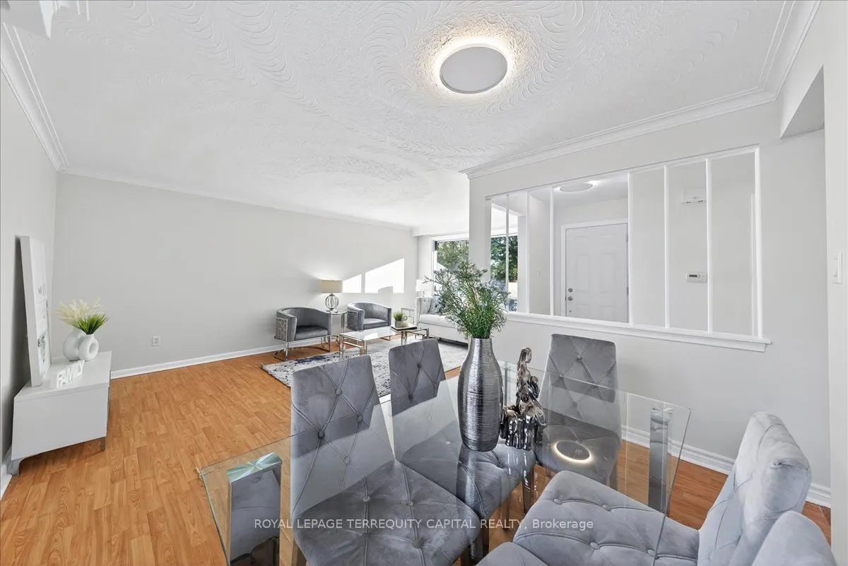 65 Glenmanor Drive