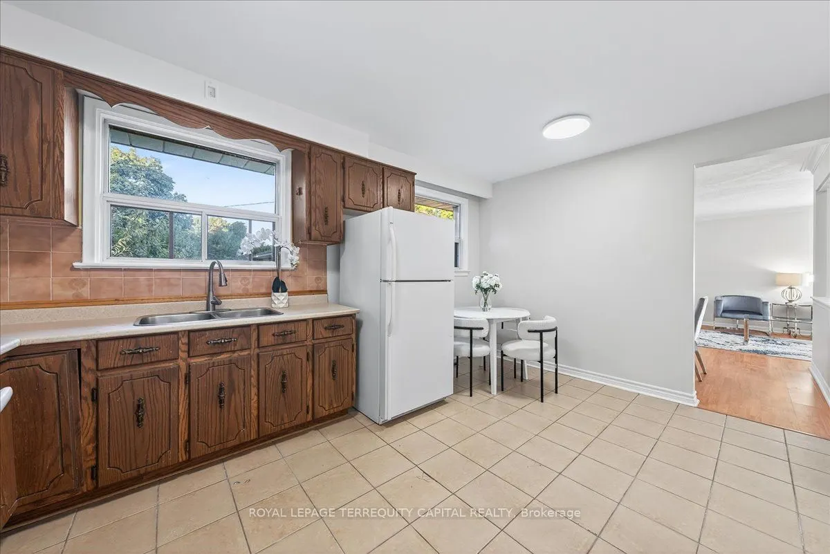 65 Glenmanor Drive