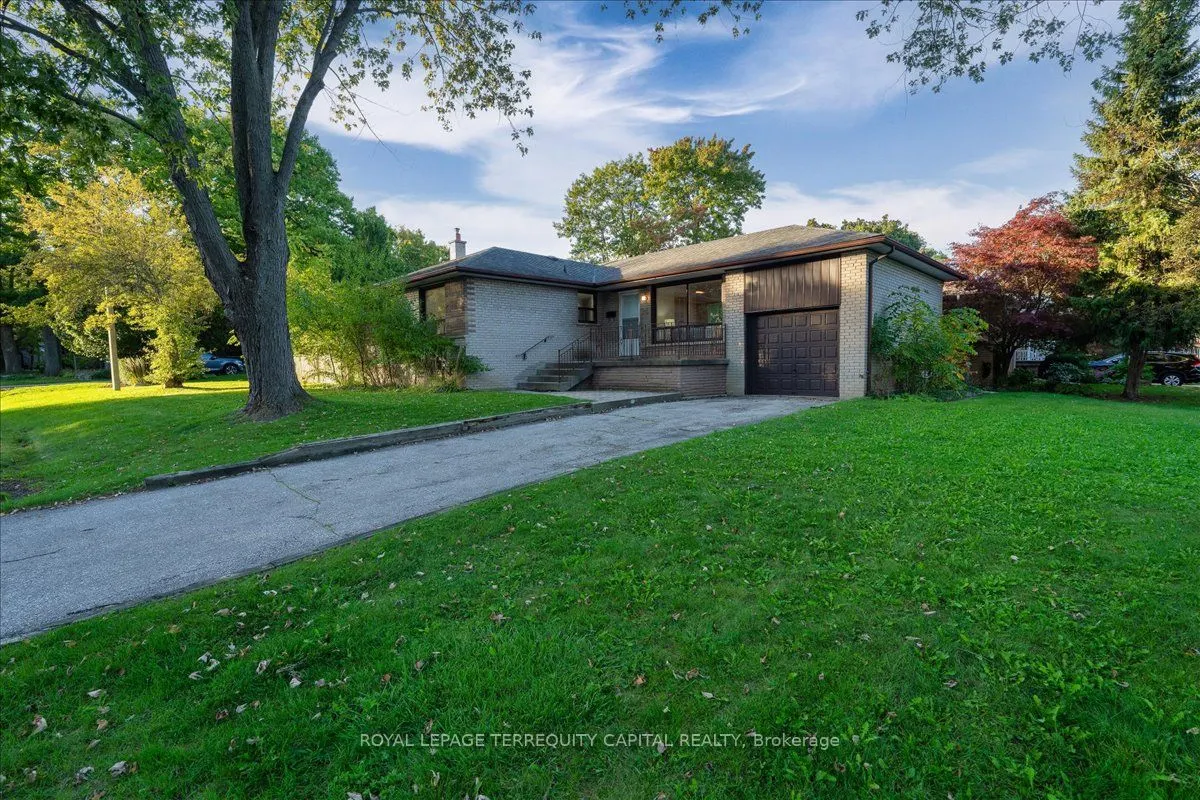 65 Glenmanor Drive