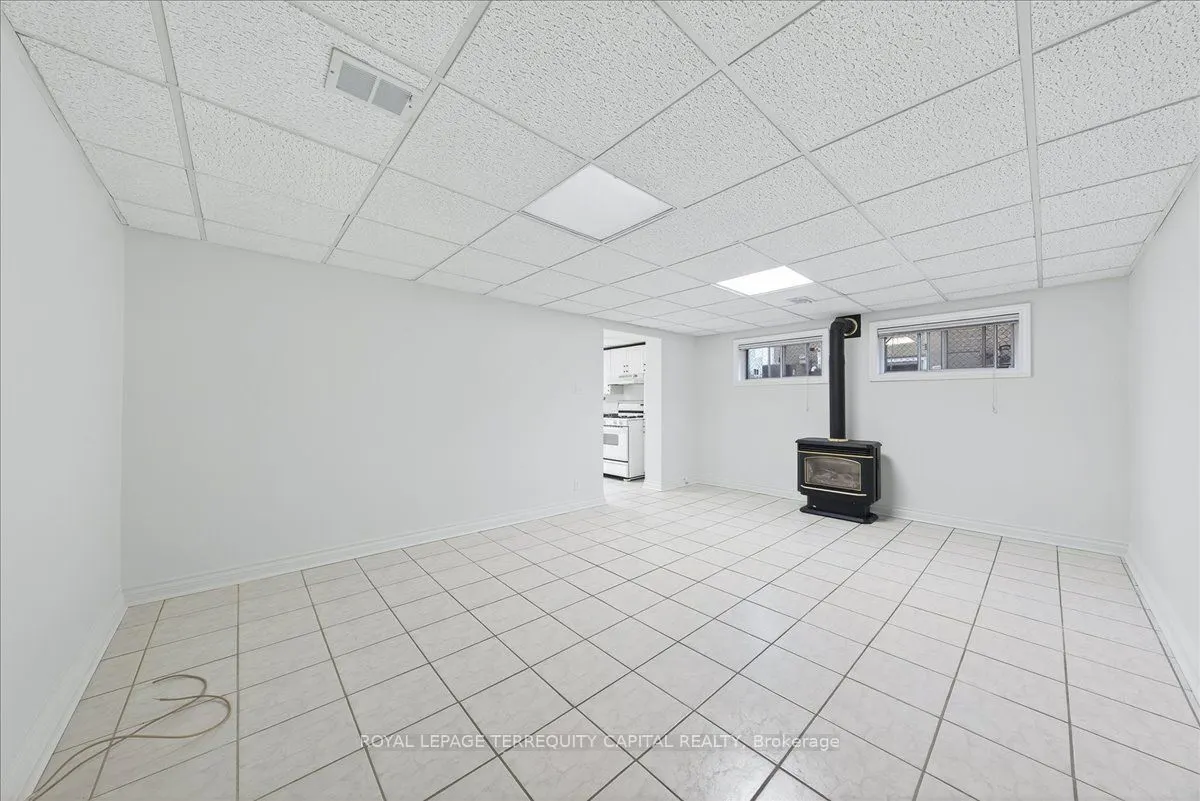 65 Glenmanor Drive
