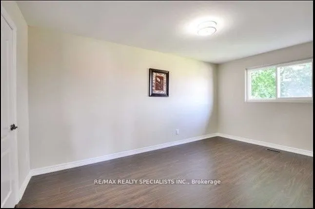 13 Montjoy Crescent, #Upper