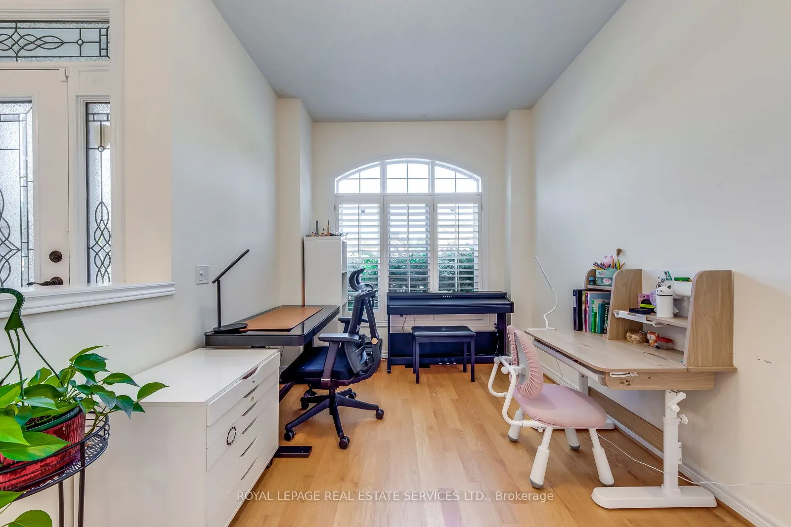 1544 Bayshire Drive