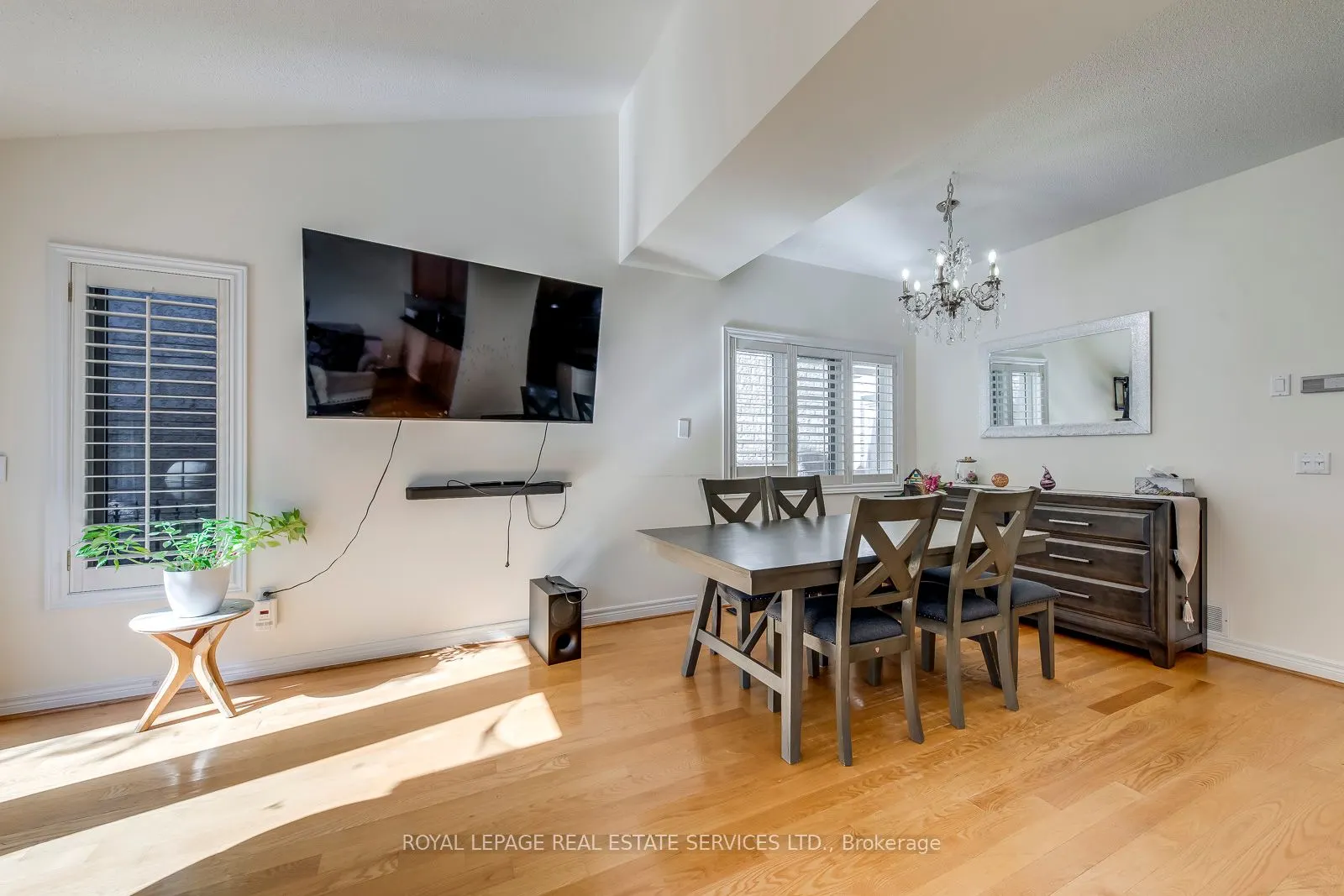 1544 Bayshire Drive