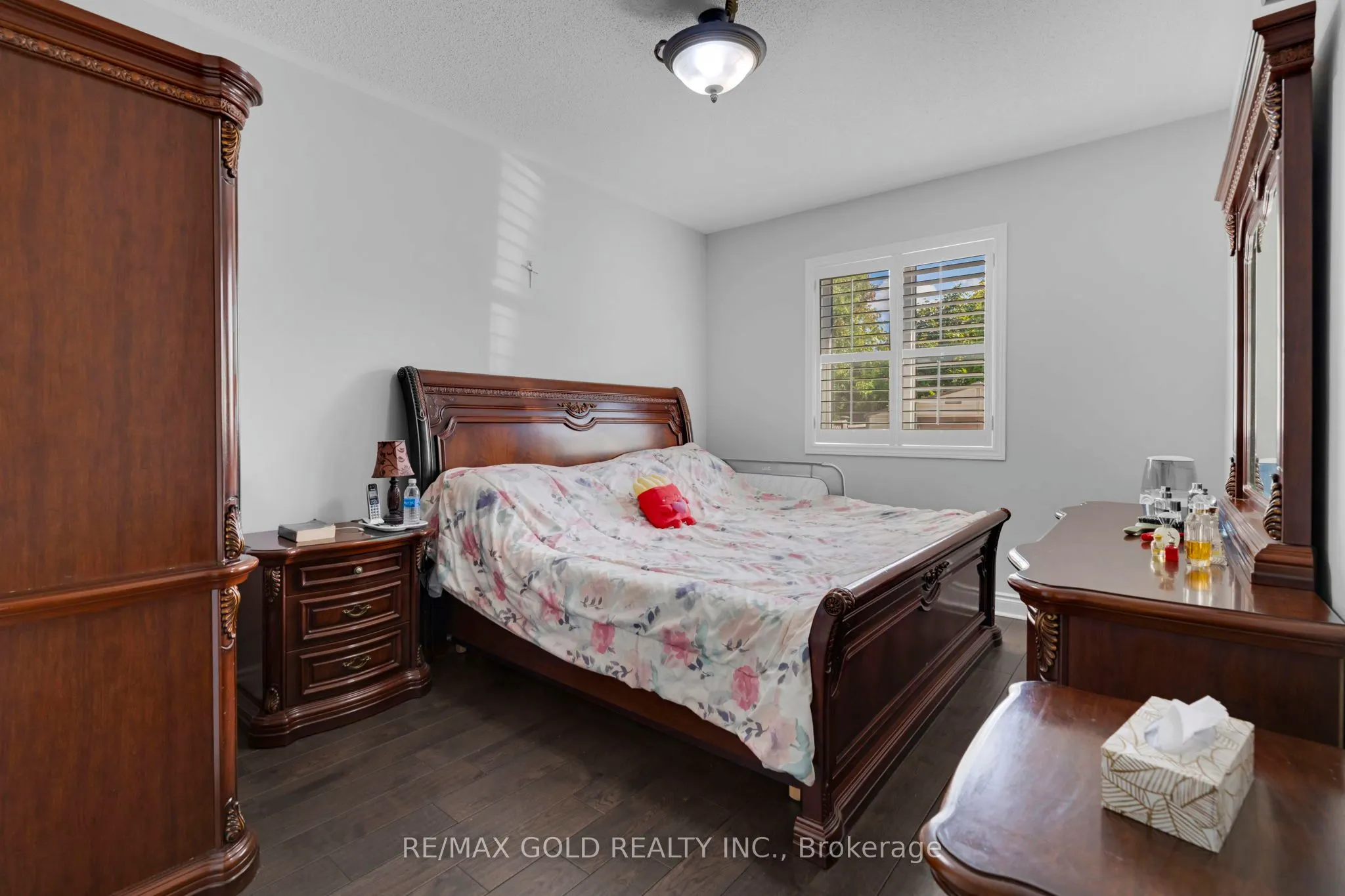 46 Cobblestone Court