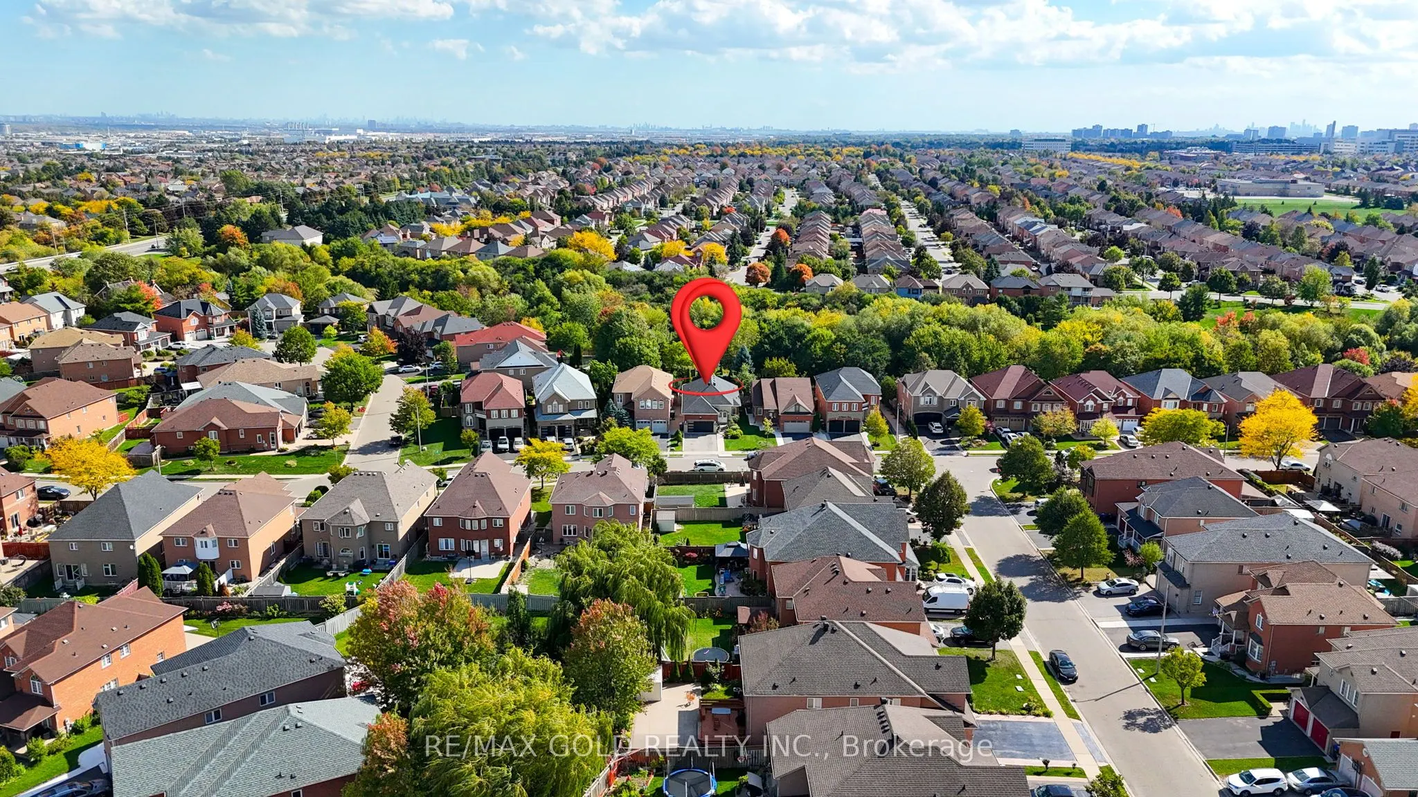 46 Cobblestone Court