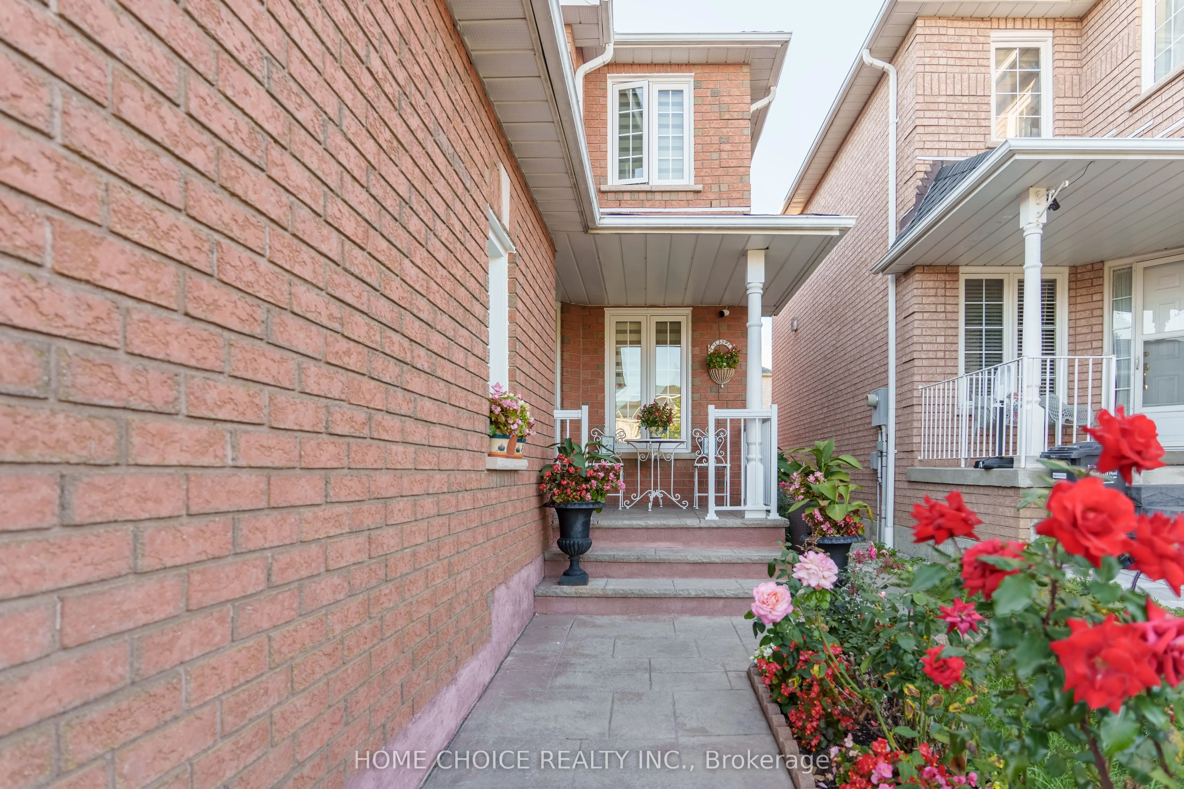 914 Applecroft Circle
