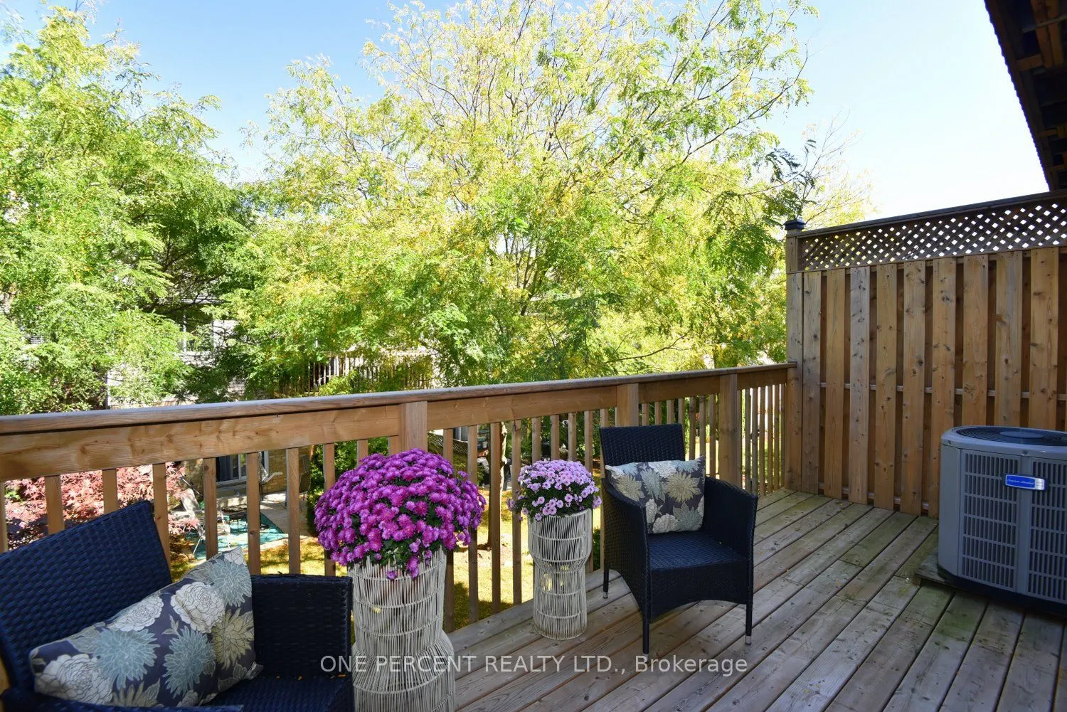 2075 Walkers Line, #203