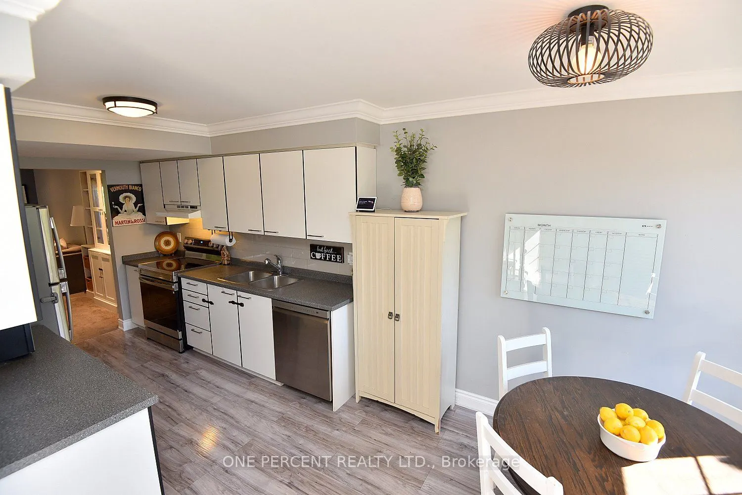 2075 Walkers Line, #203