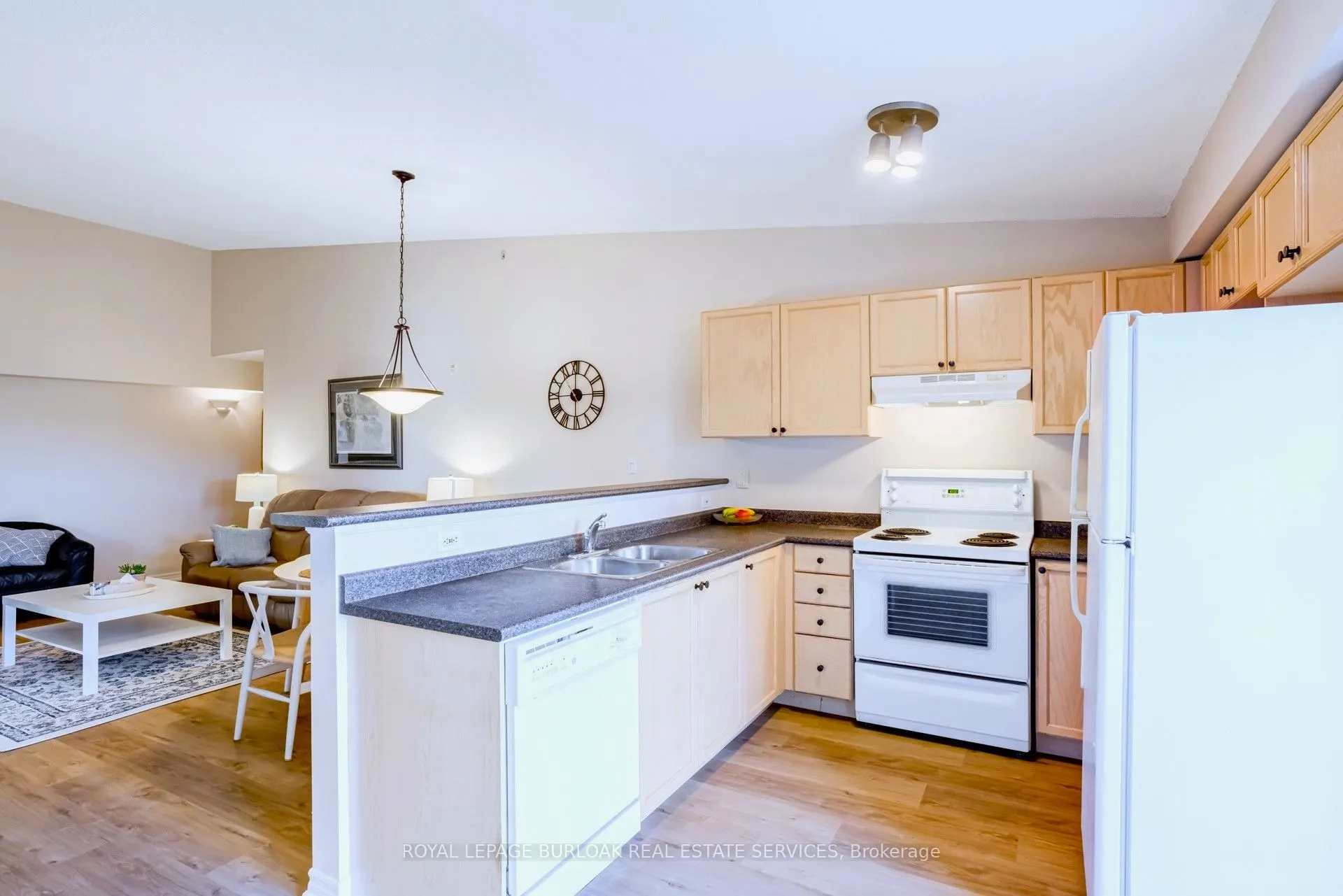 2065 Appleby Line, #402