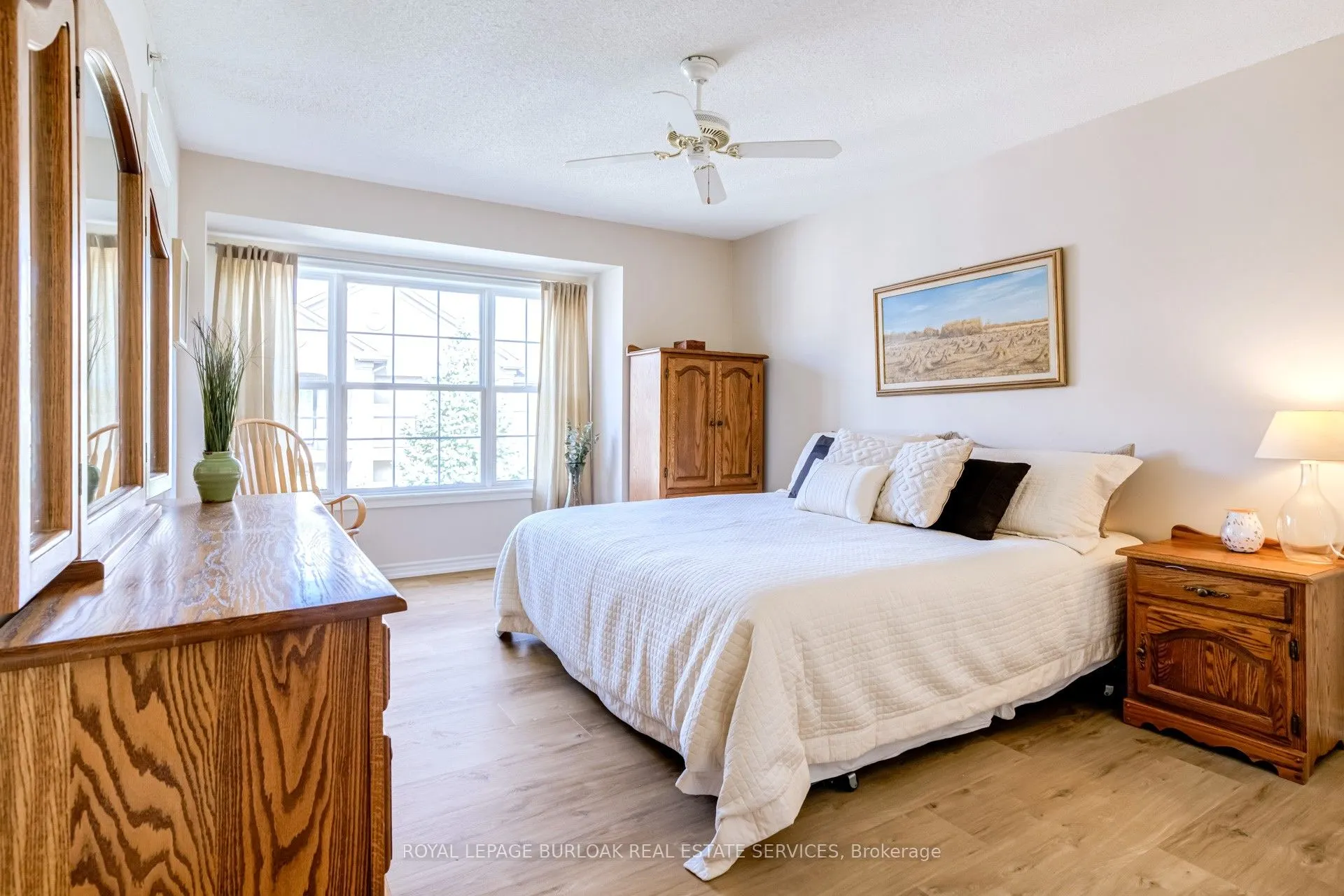 2065 Appleby Line, #402