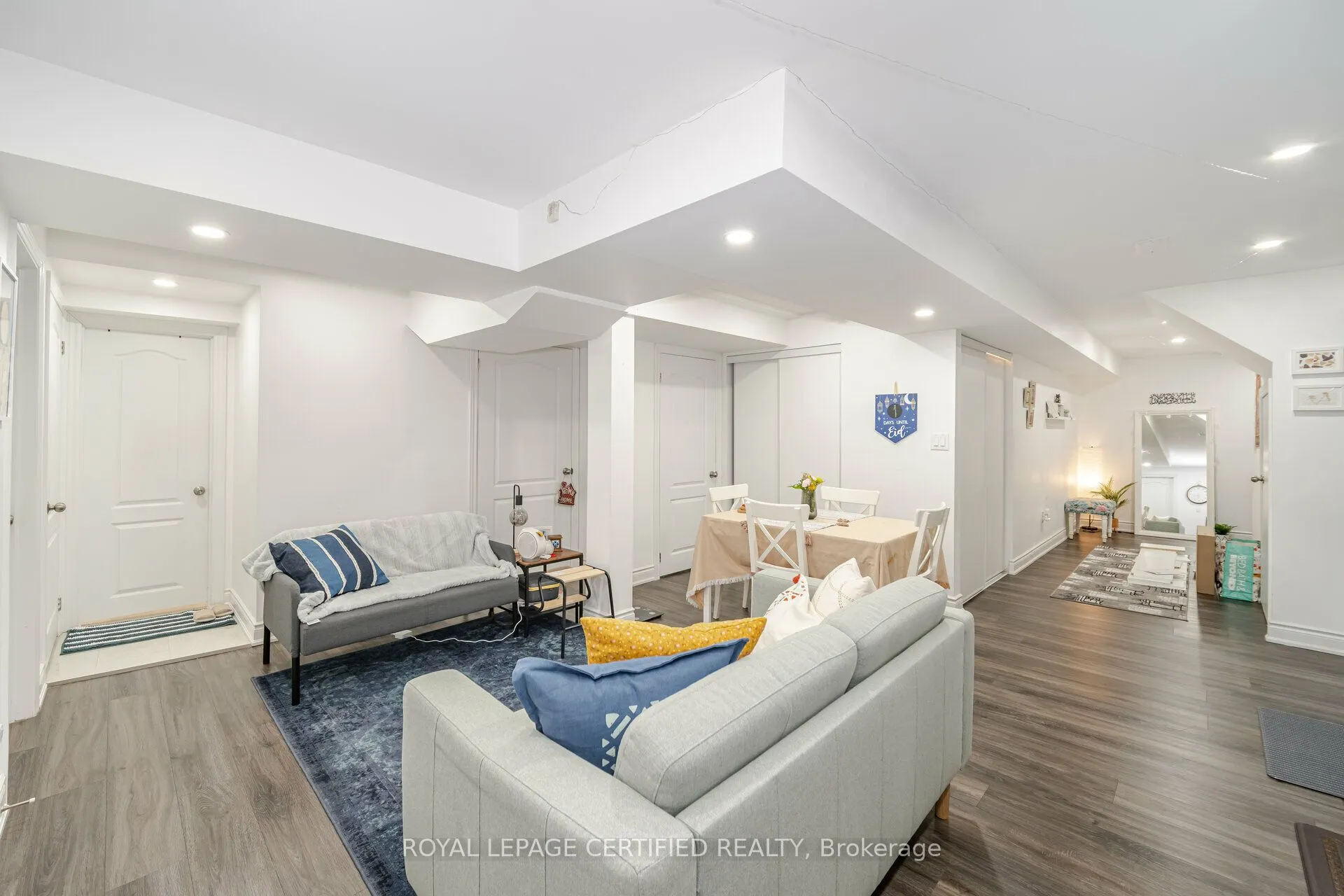 335 Bessborough Drive
