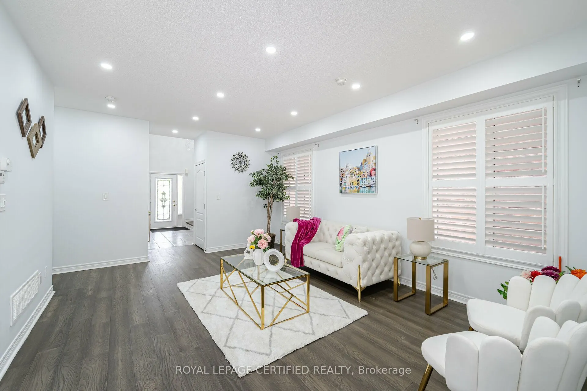 335 Bessborough Drive