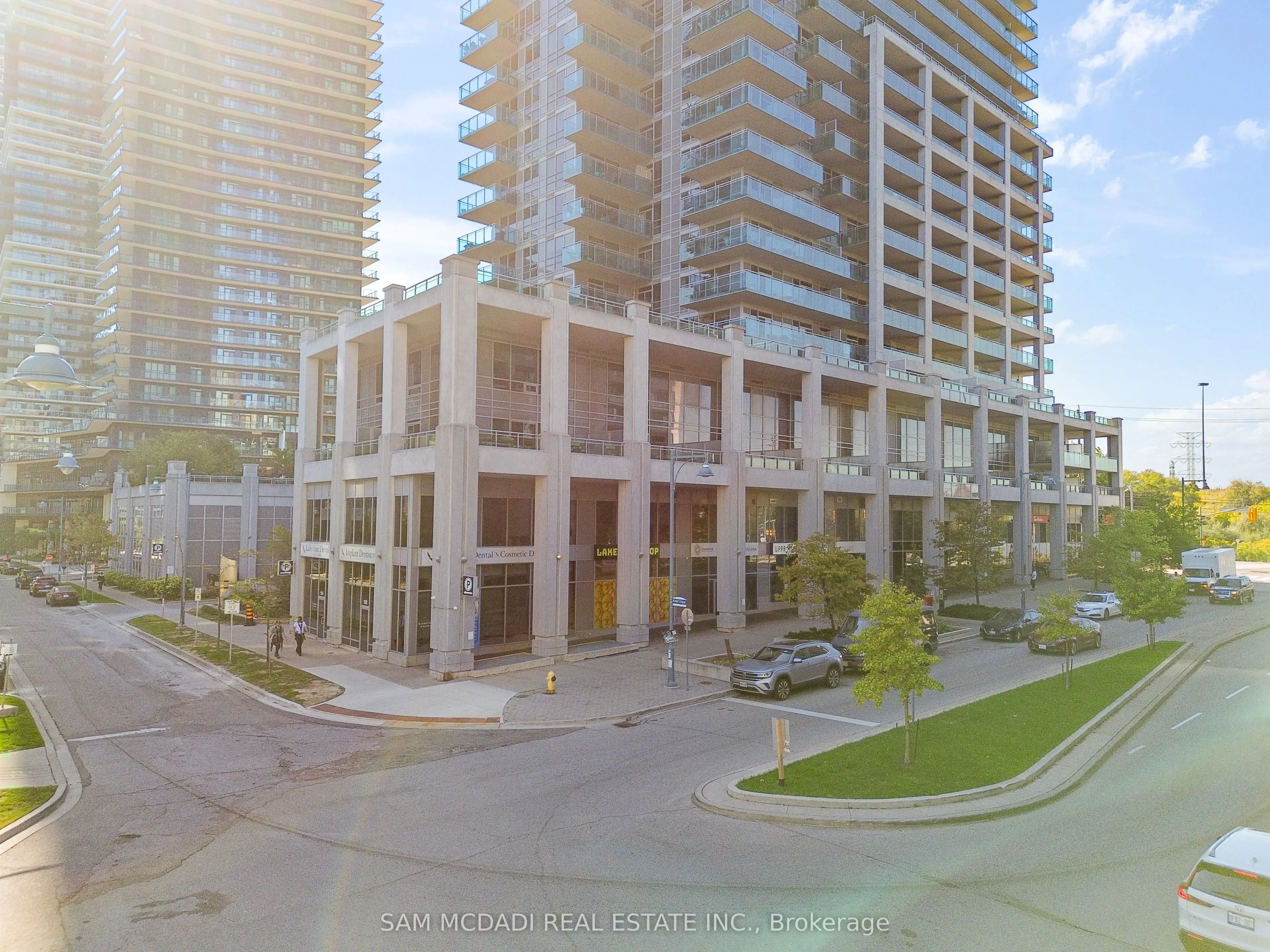 16 Brookers Lane, #1205