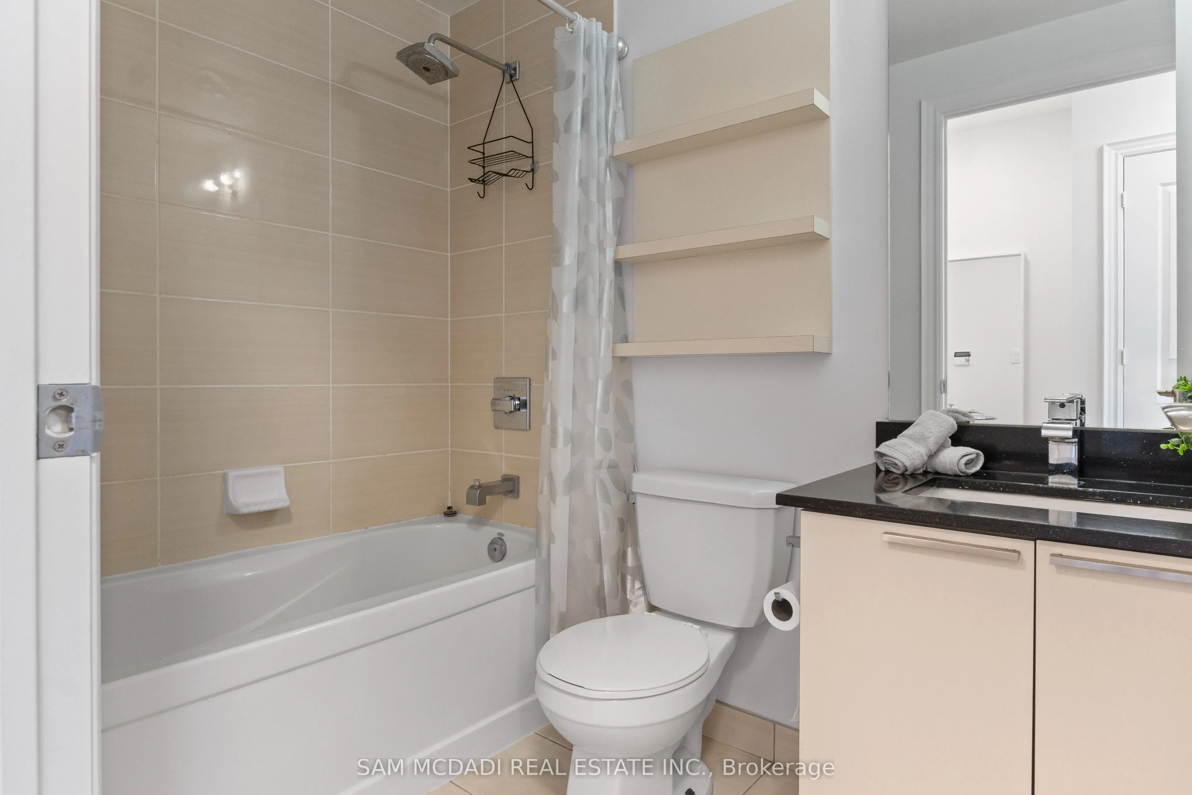 16 Brookers Lane, #1205