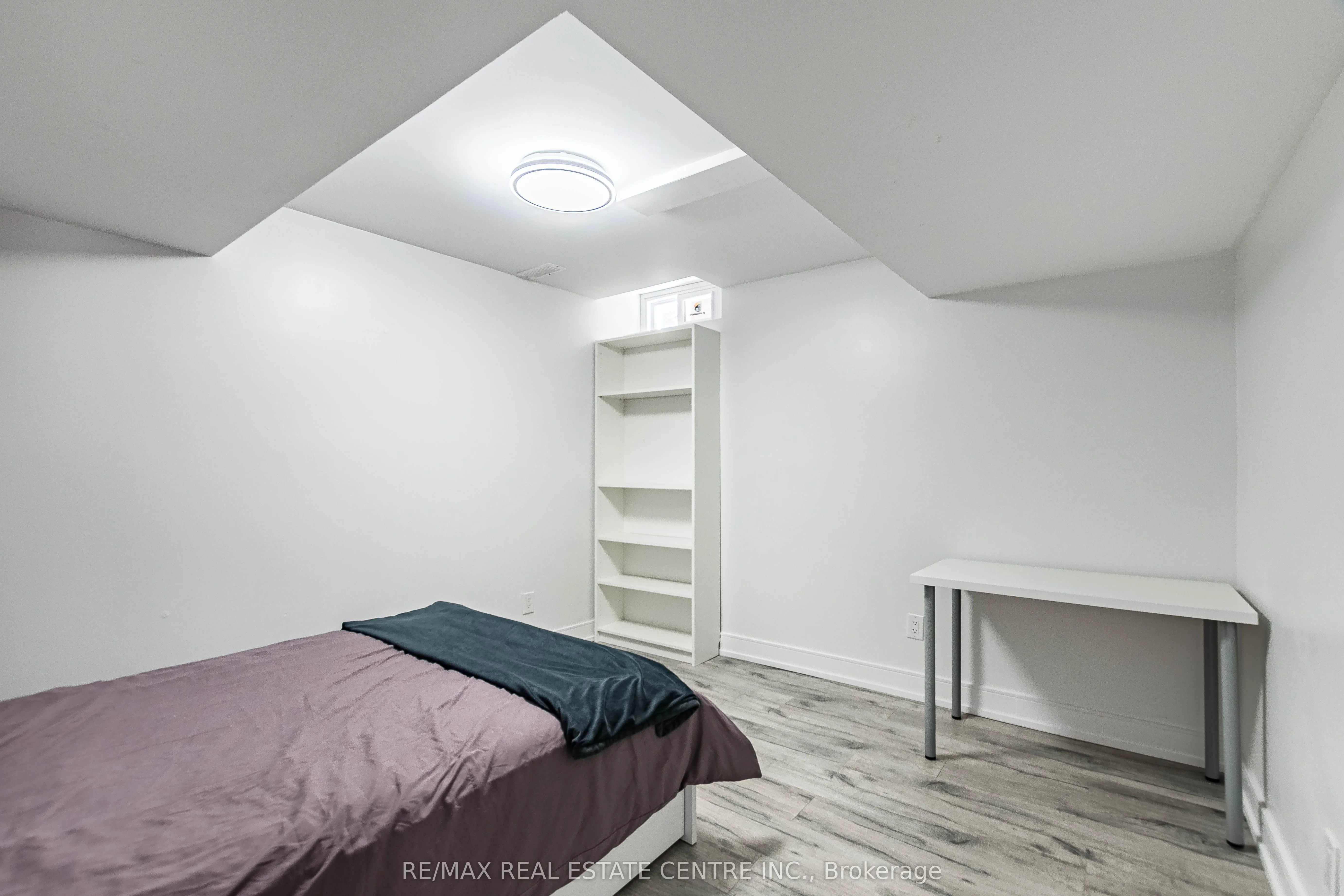 4738 Wild Rose Street S, #BASEMENT
