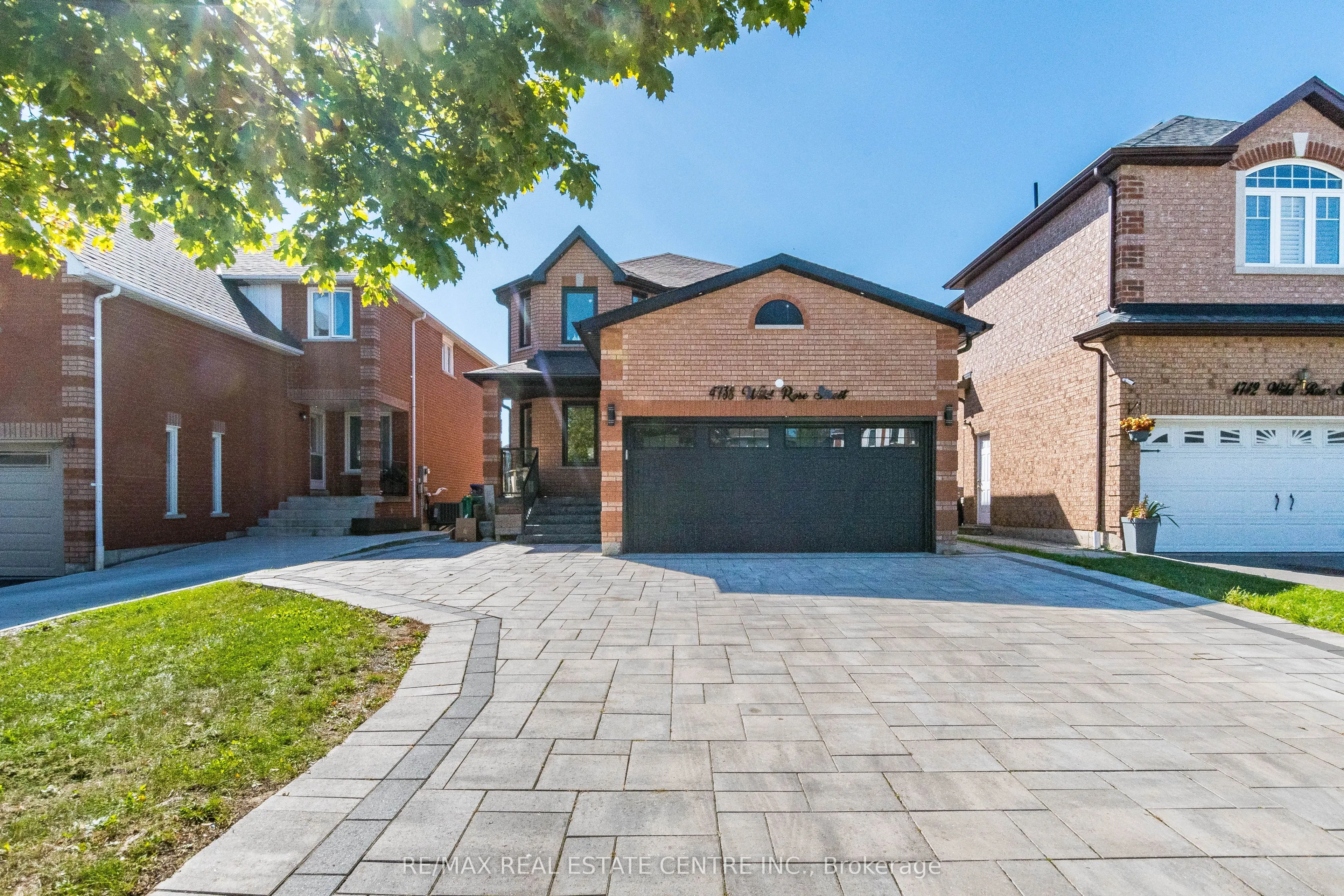 4738 Wild Rose Street S, #BASEMENT