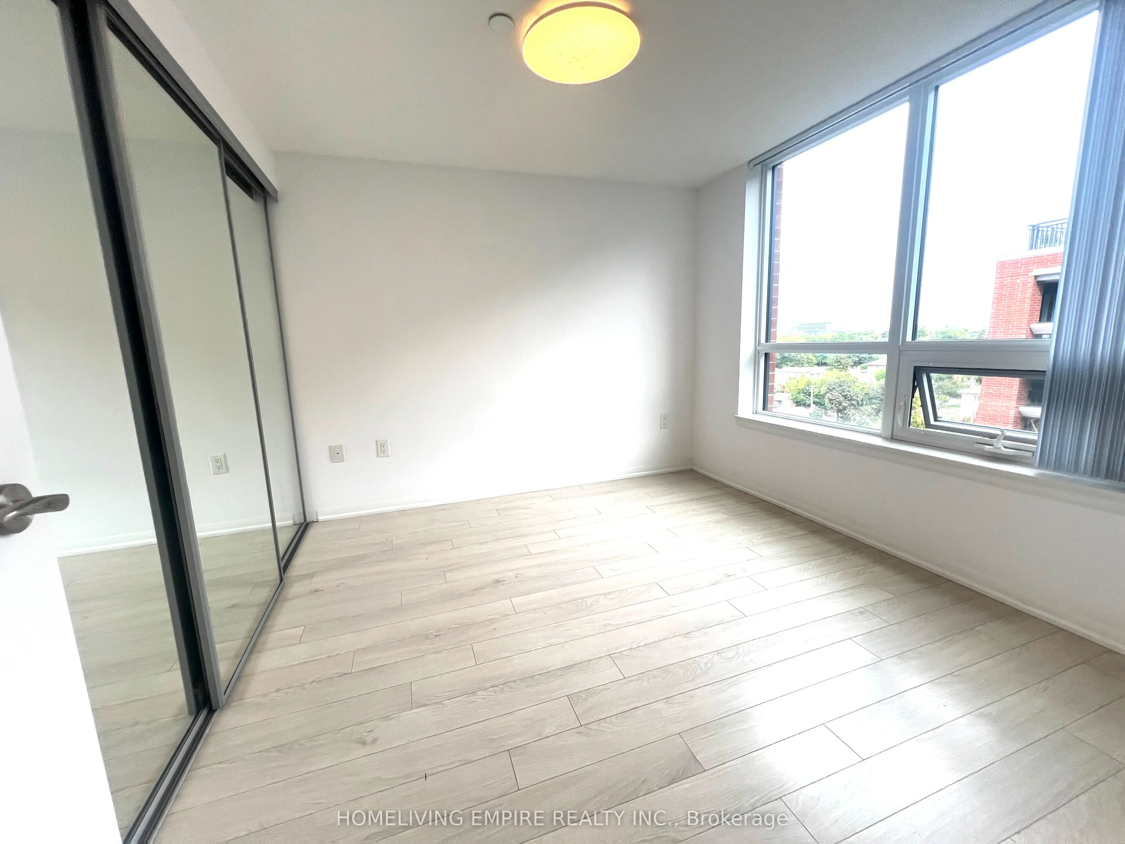 3091 Dufferin Avenue, #609