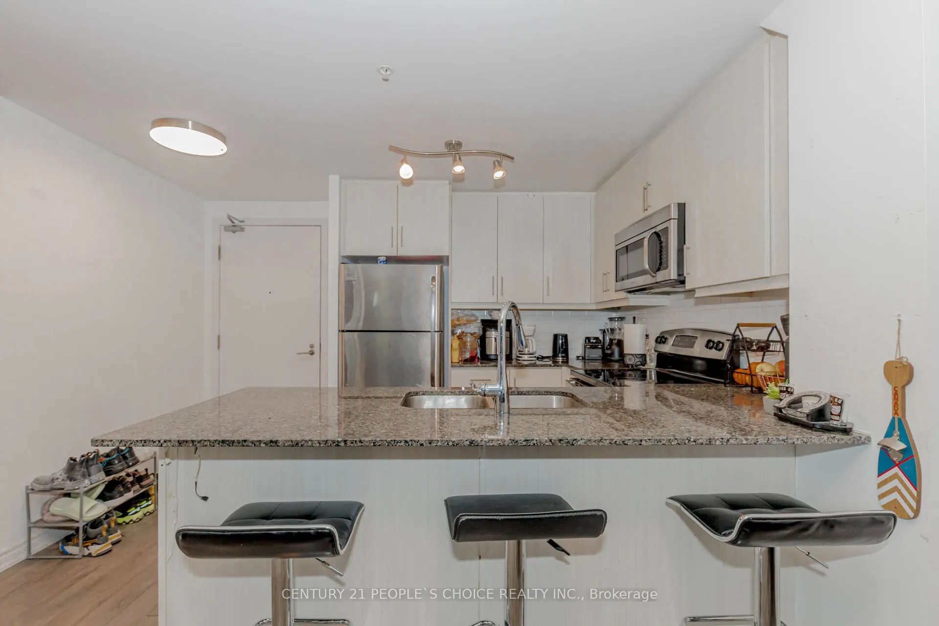 15 James Finlay Way, #624