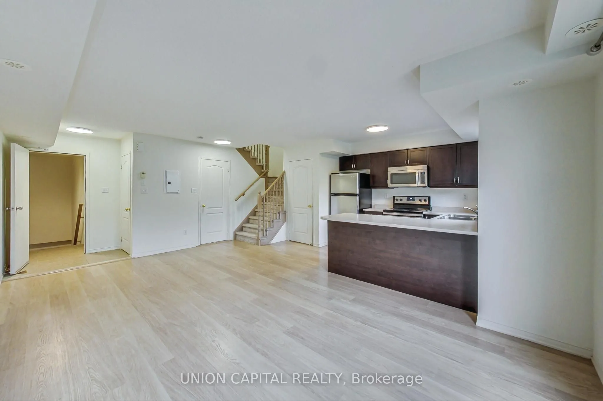 19 Hays Boulevard, #4