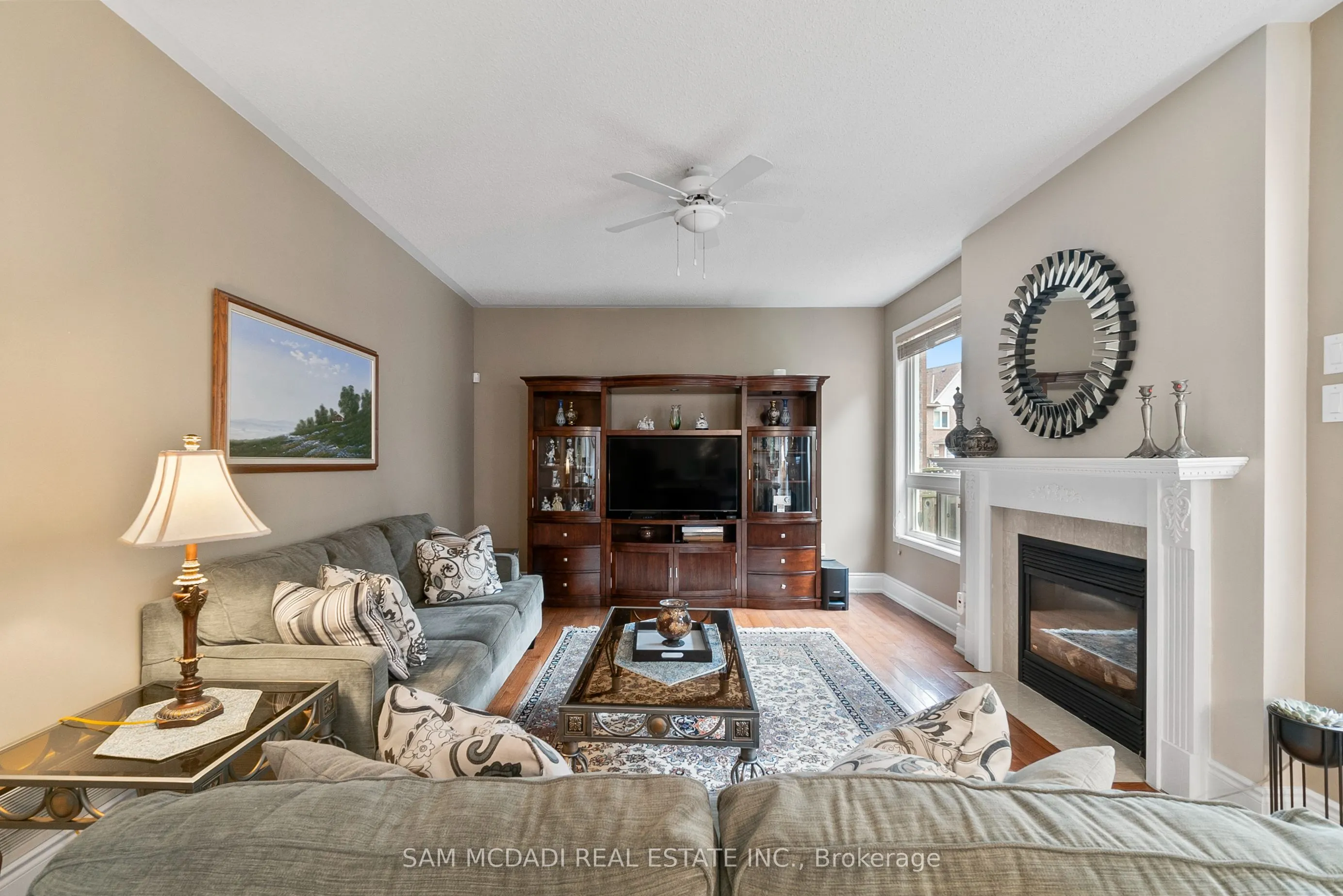 3859 Pondview Way