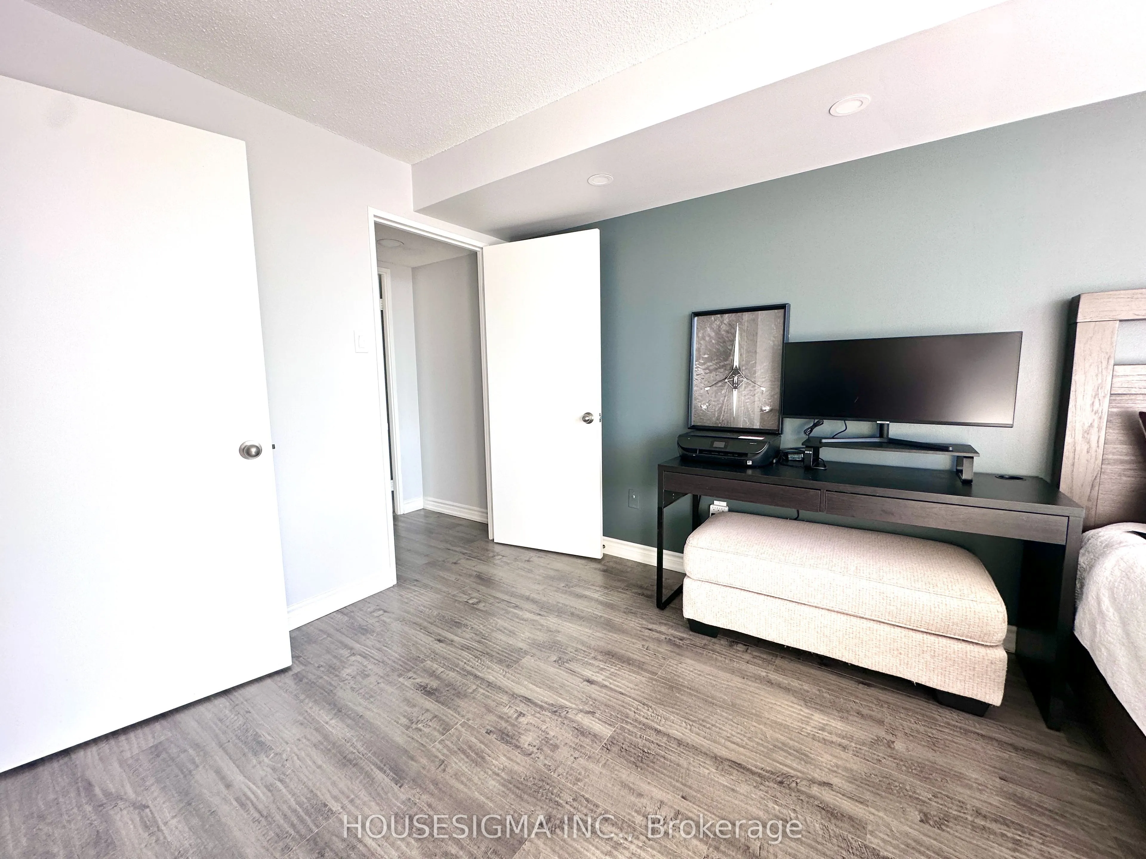 4205 Shipp Drive, #2409