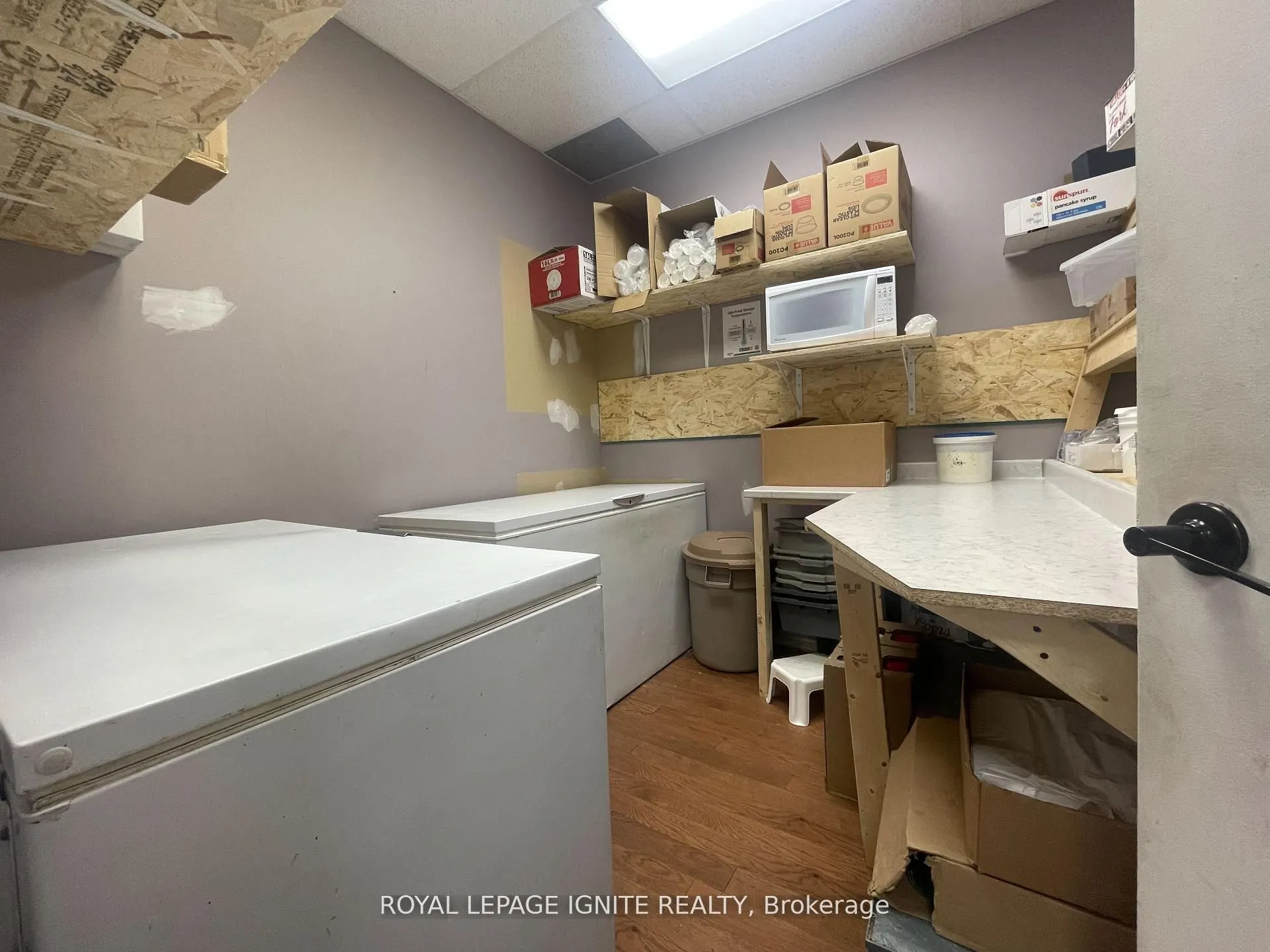1395 Abbeywood Road, #15
