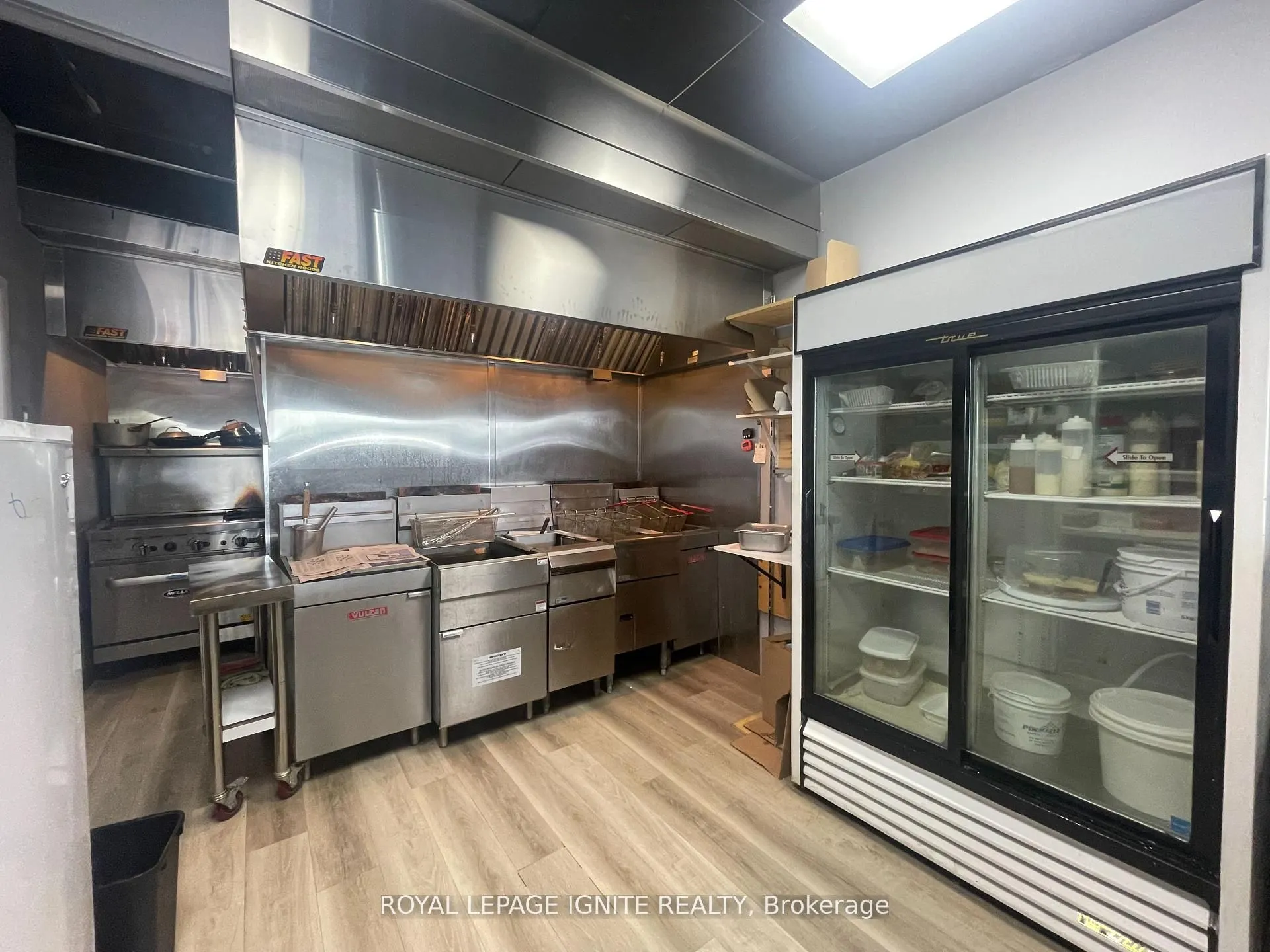 1395 Abbeywood Road, #15