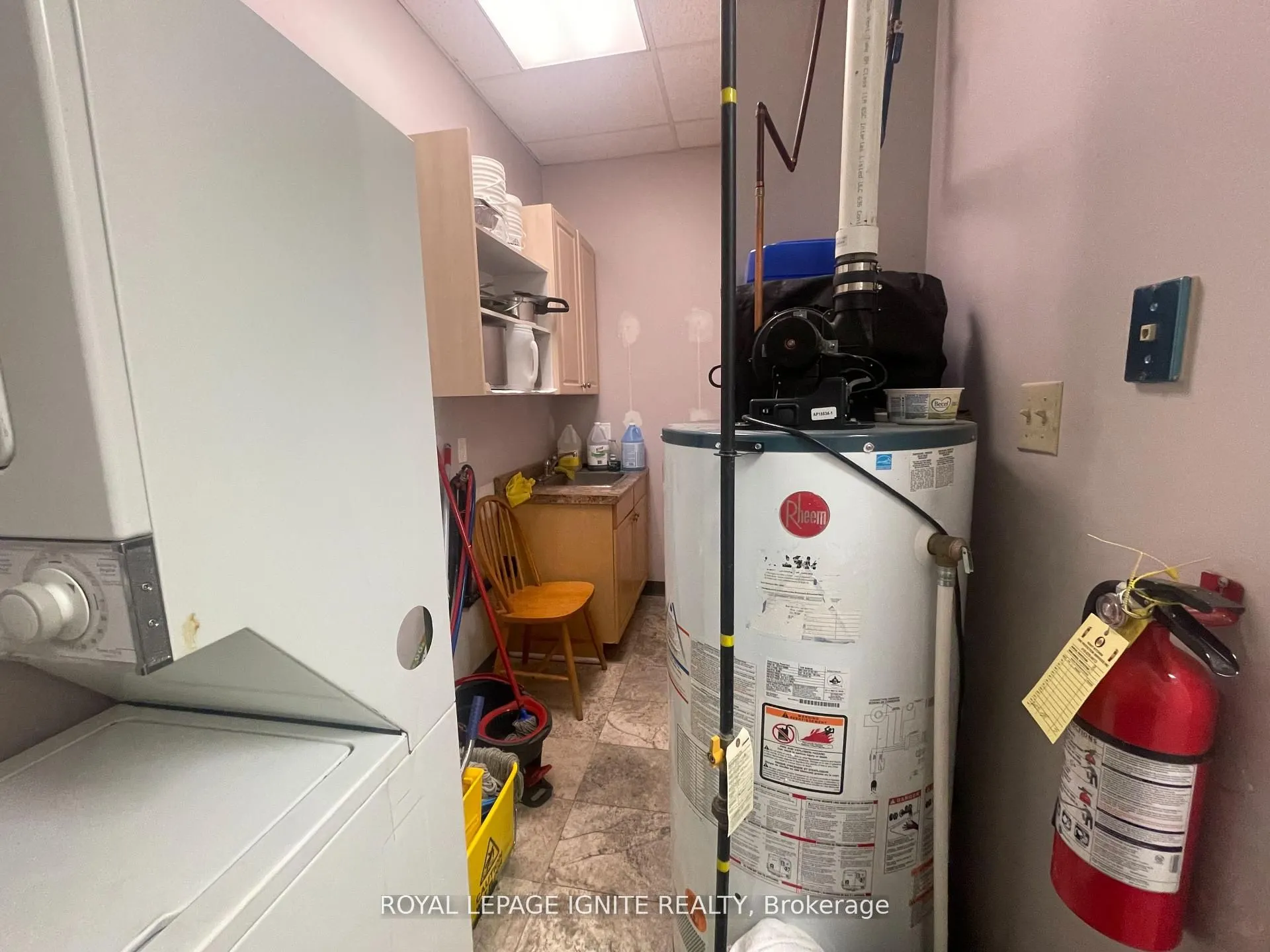 1395 Abbeywood Road, #15