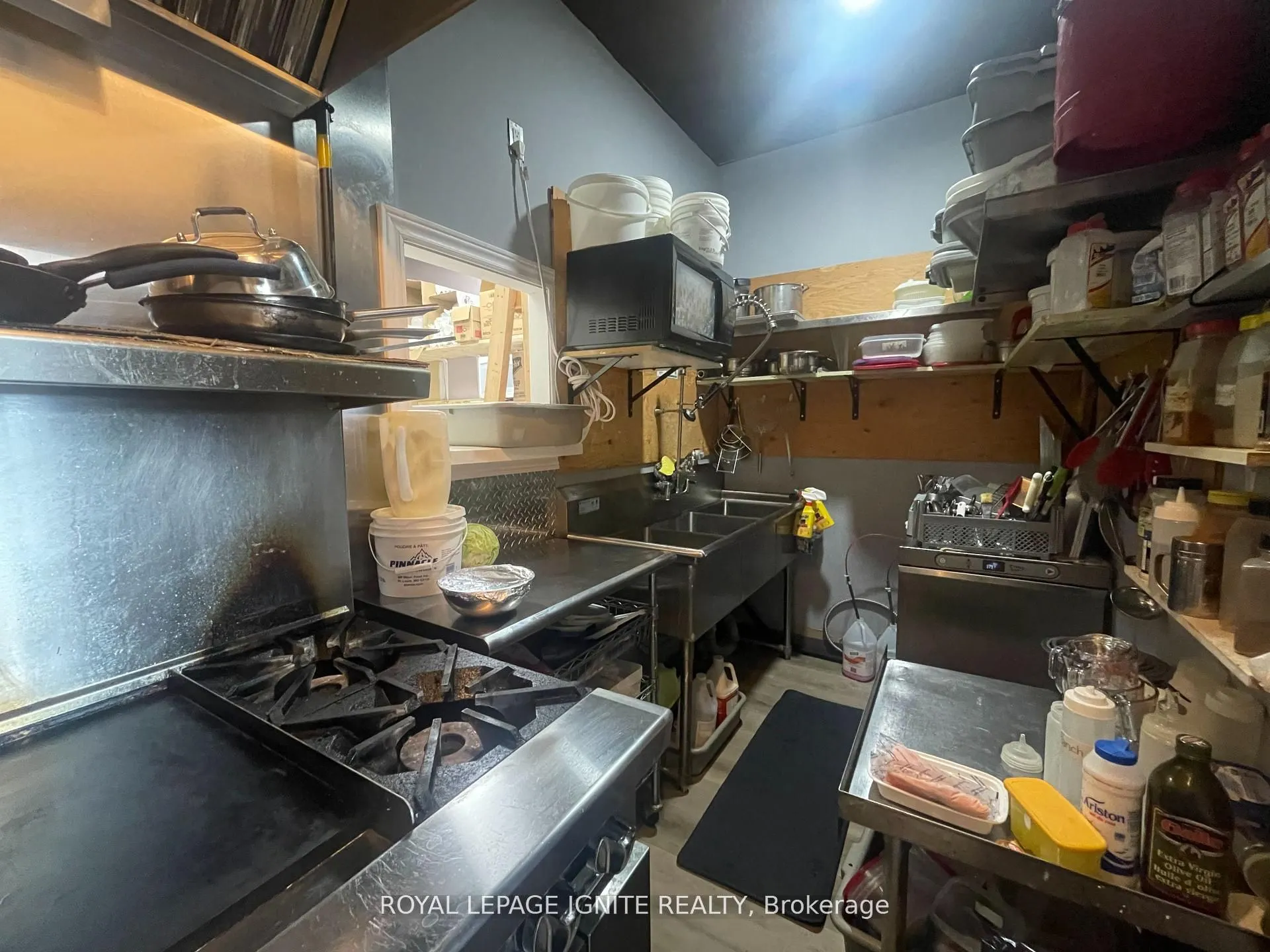 1395 Abbeywood Road, #15