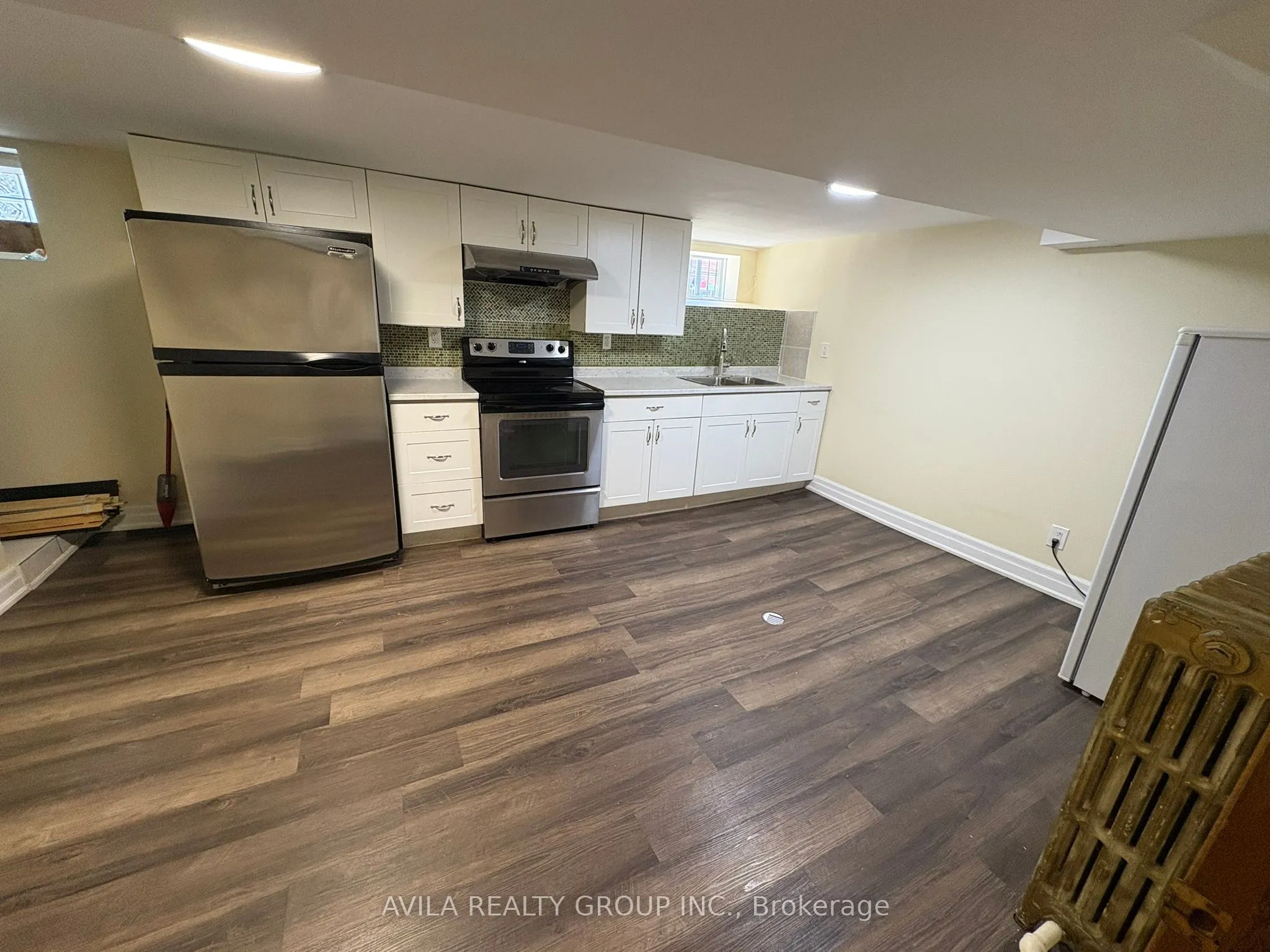 7 Greenlaw Avenue