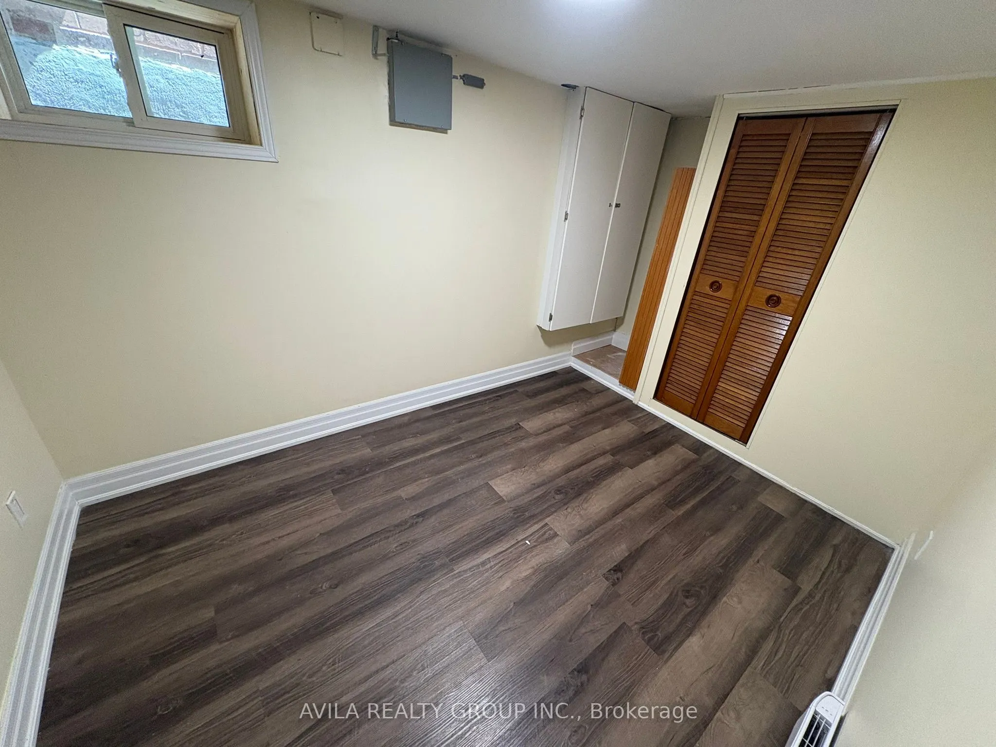 7 Greenlaw Avenue