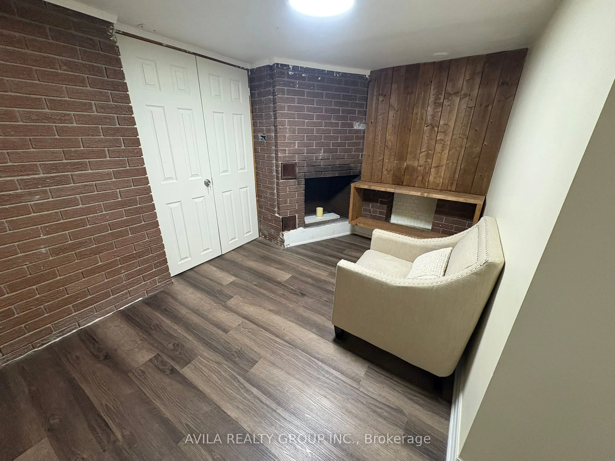 7 Greenlaw Avenue